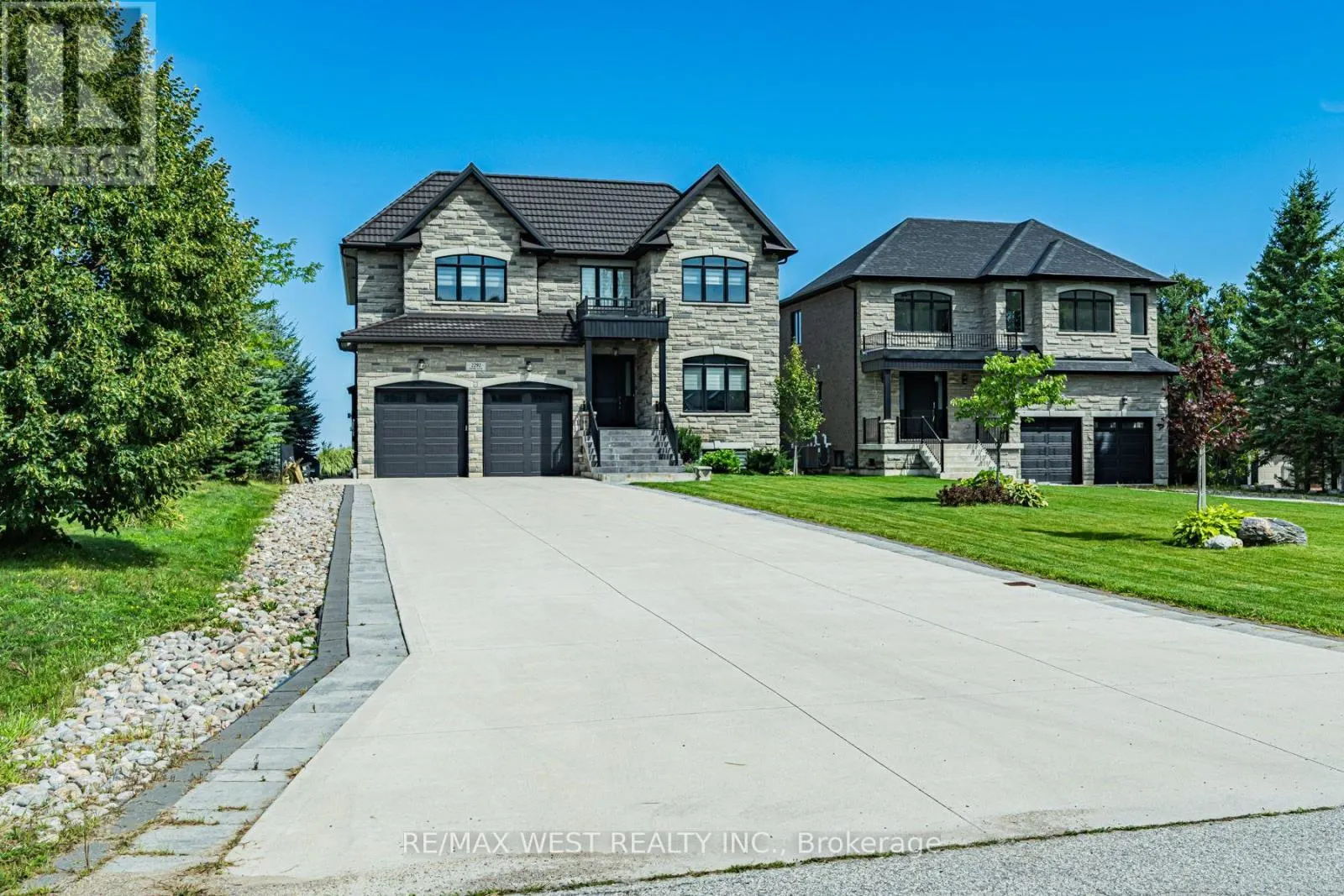 2292 SHORE LANE