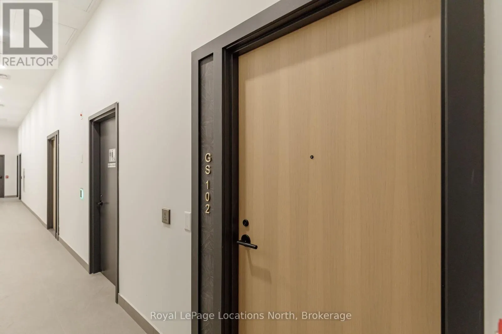 203 - 31 HURON STREET #203
