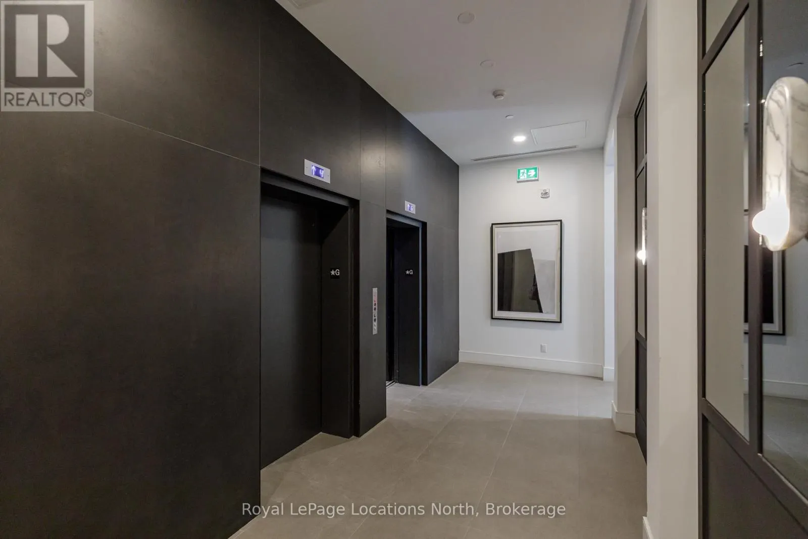 203 - 31 HURON STREET #203