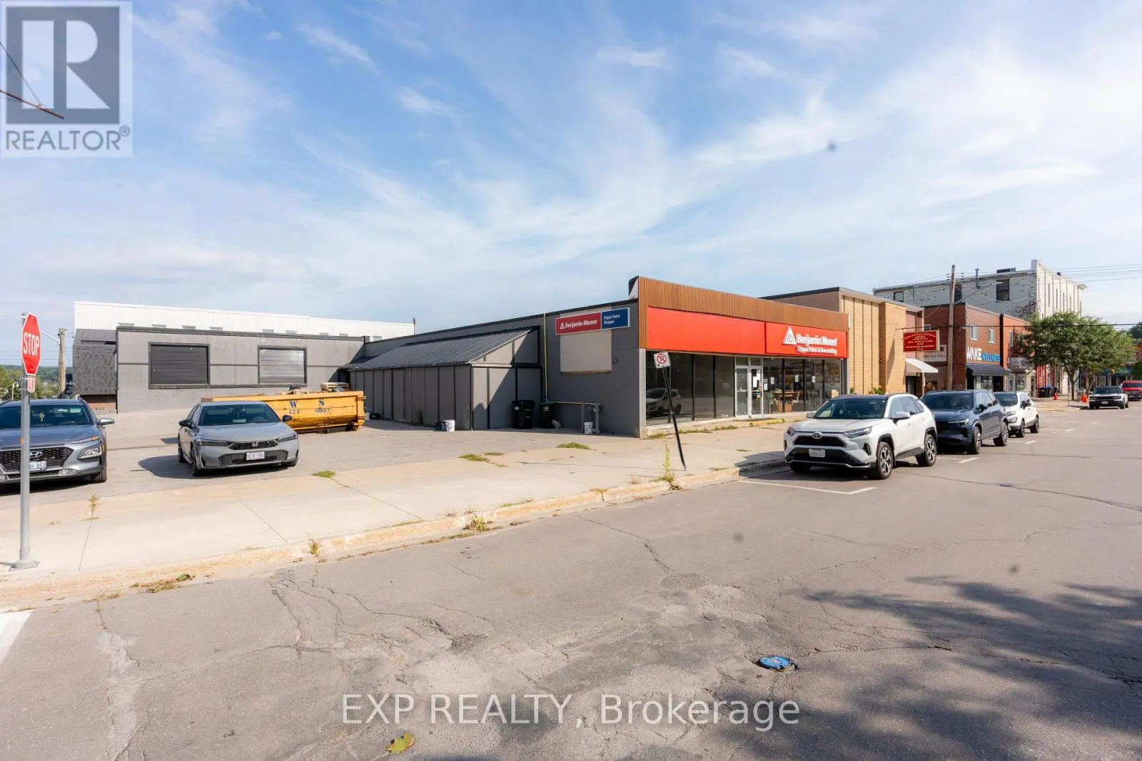 B - 526 DOMINION AVENUE