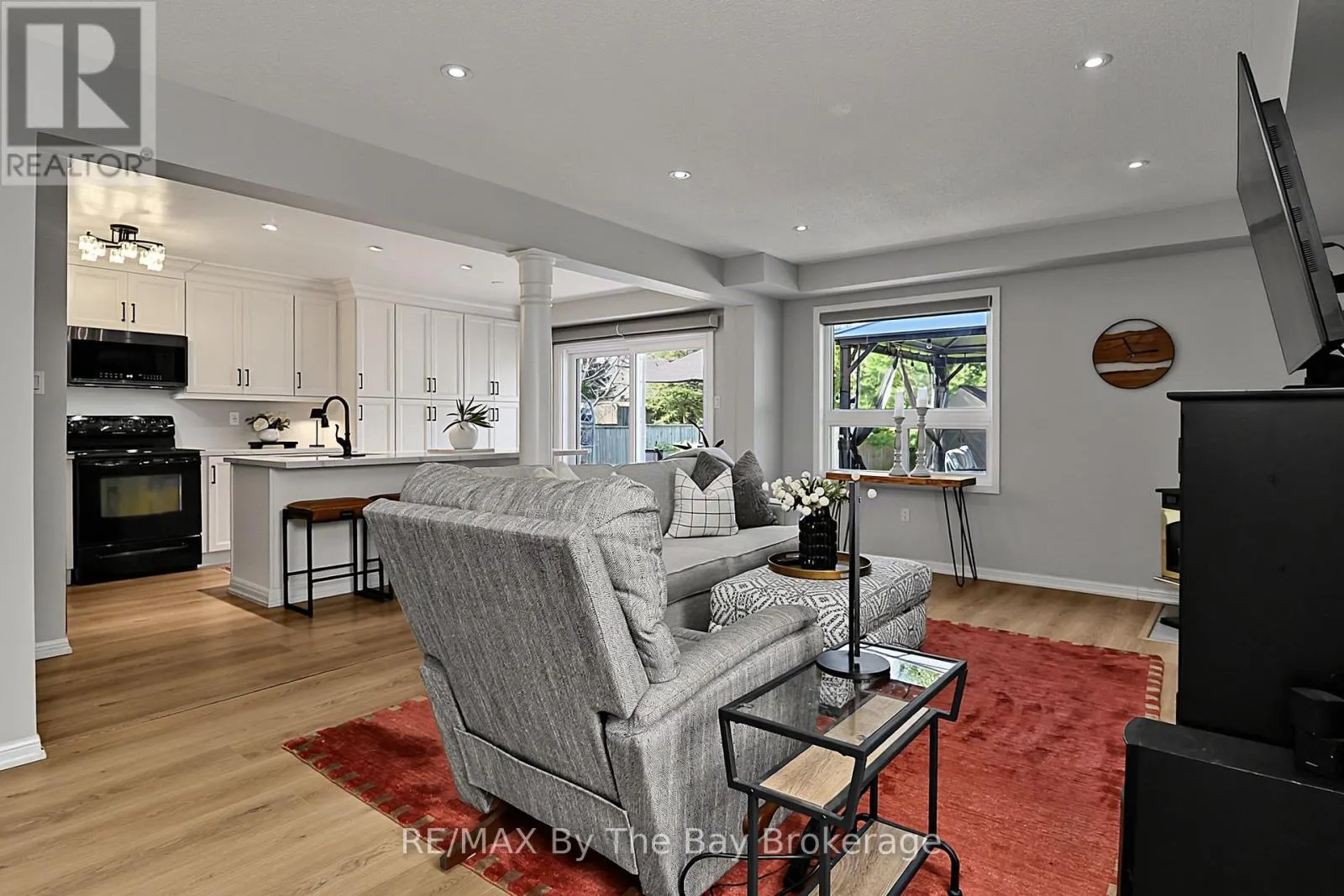 84 WESLEY AVENUE