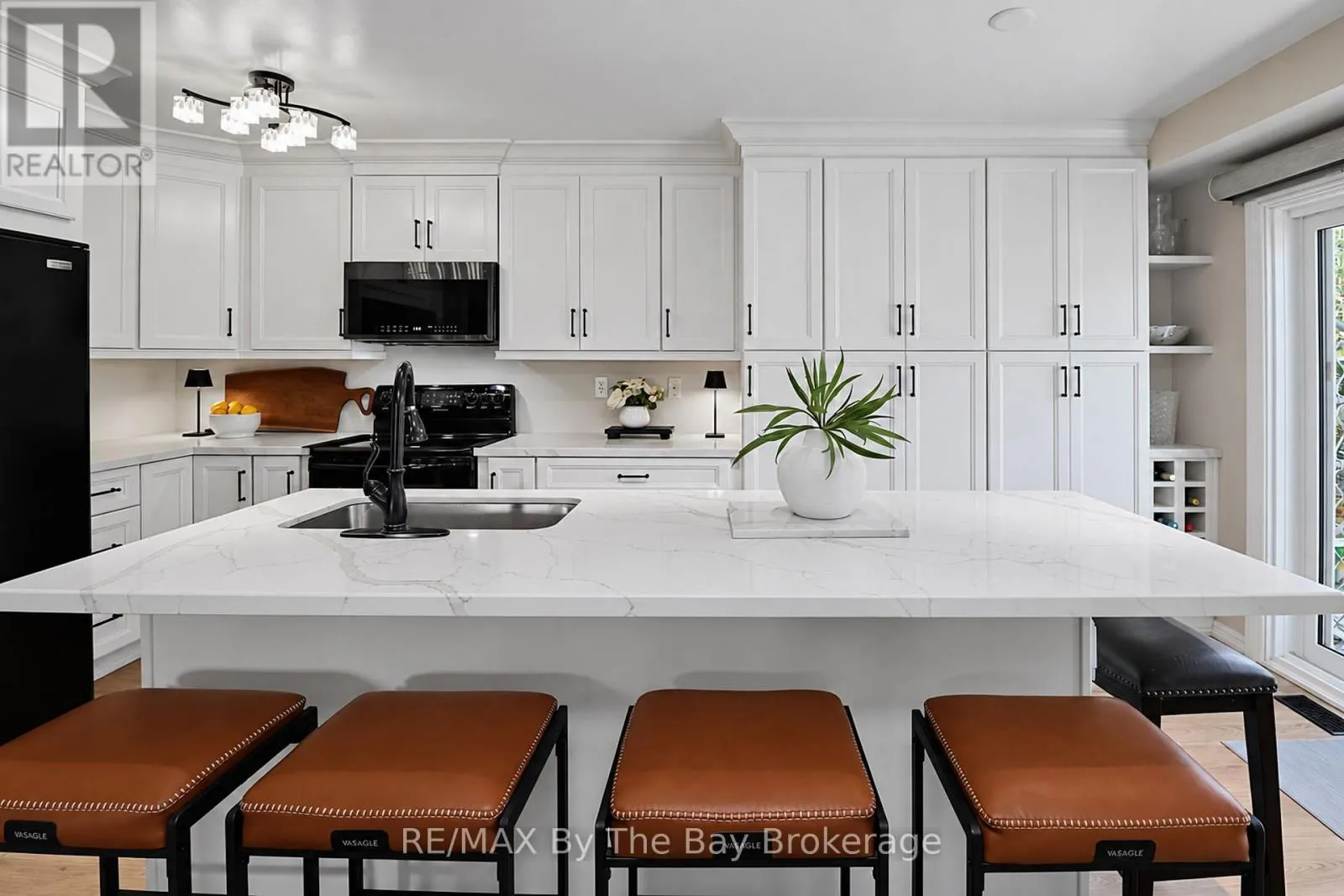 84 WESLEY AVENUE