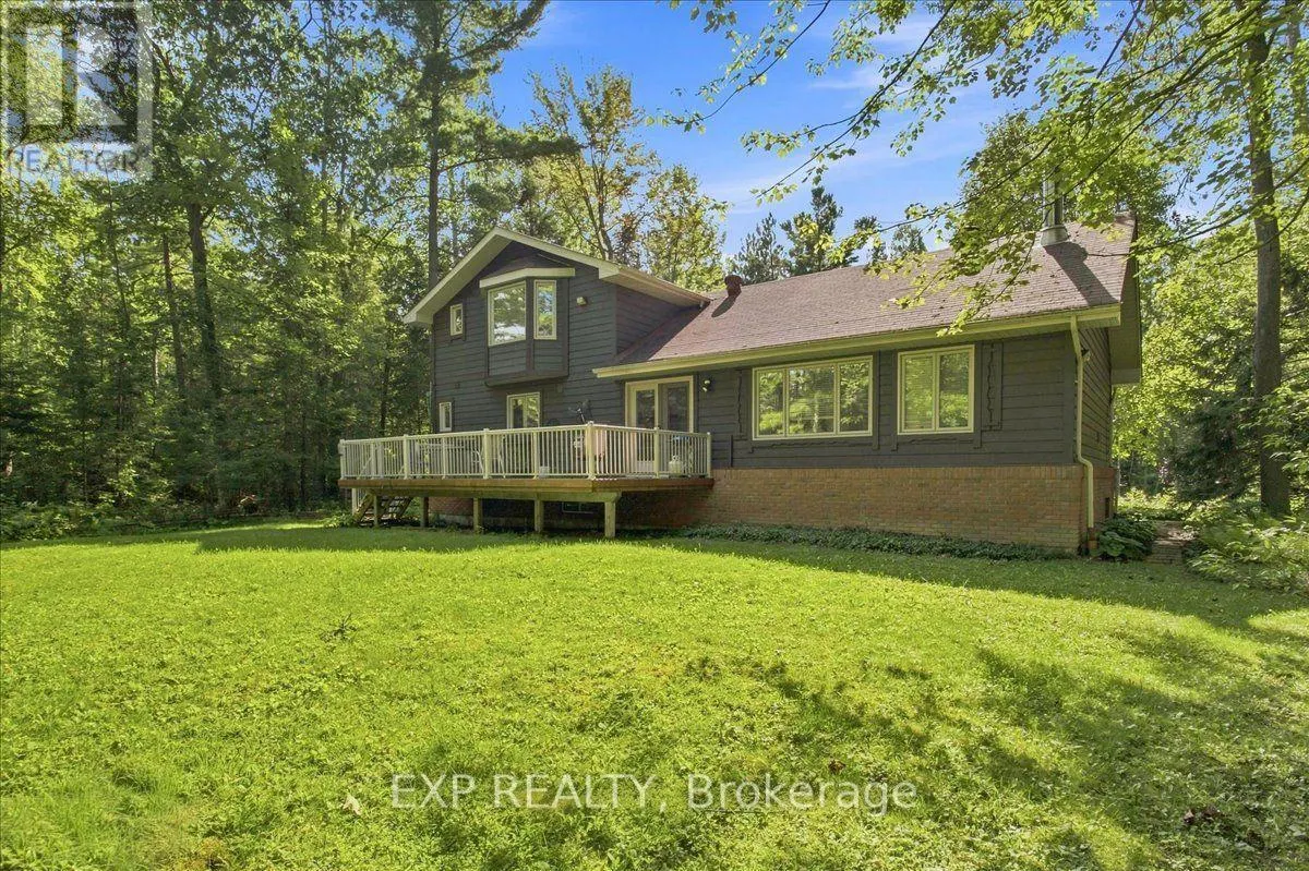 20 PINESHORE CRESCENT