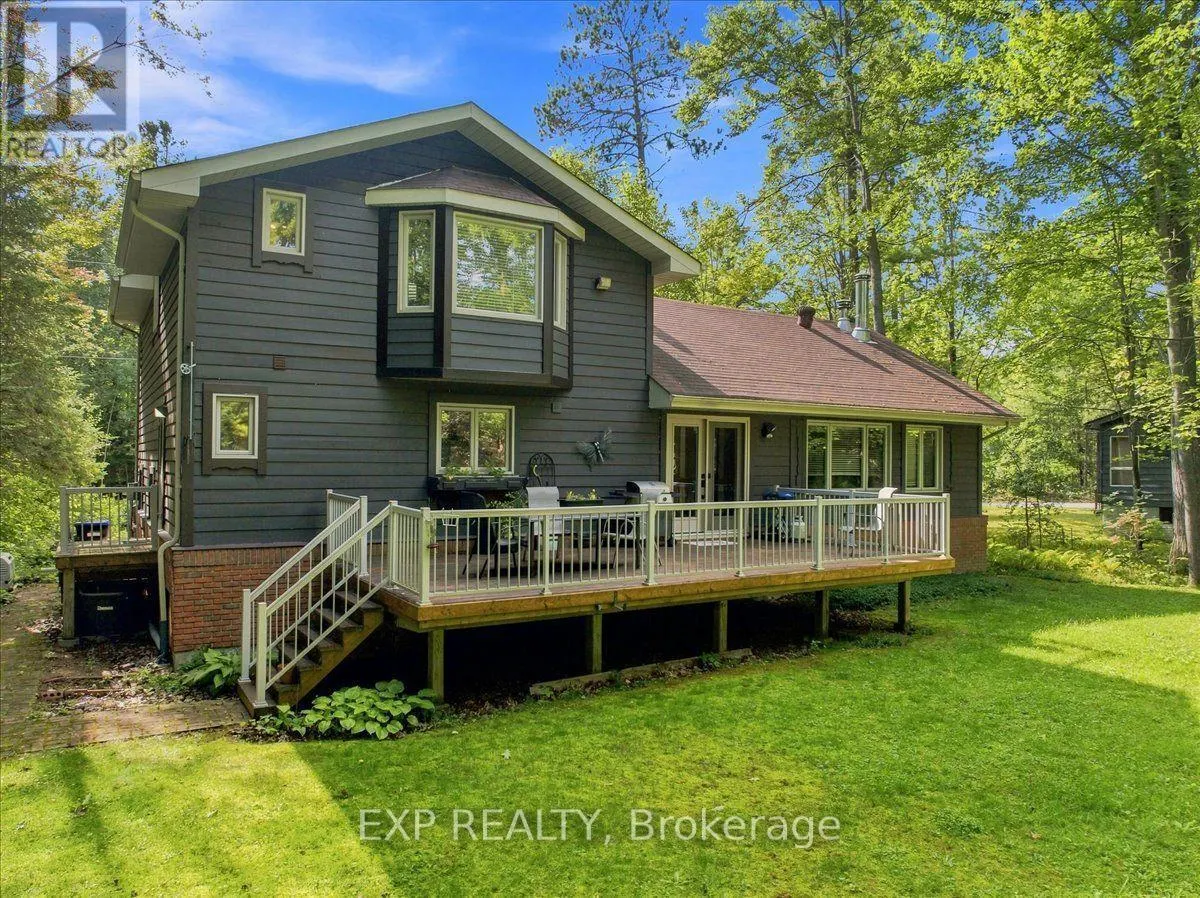 20 PINESHORE CRESCENT