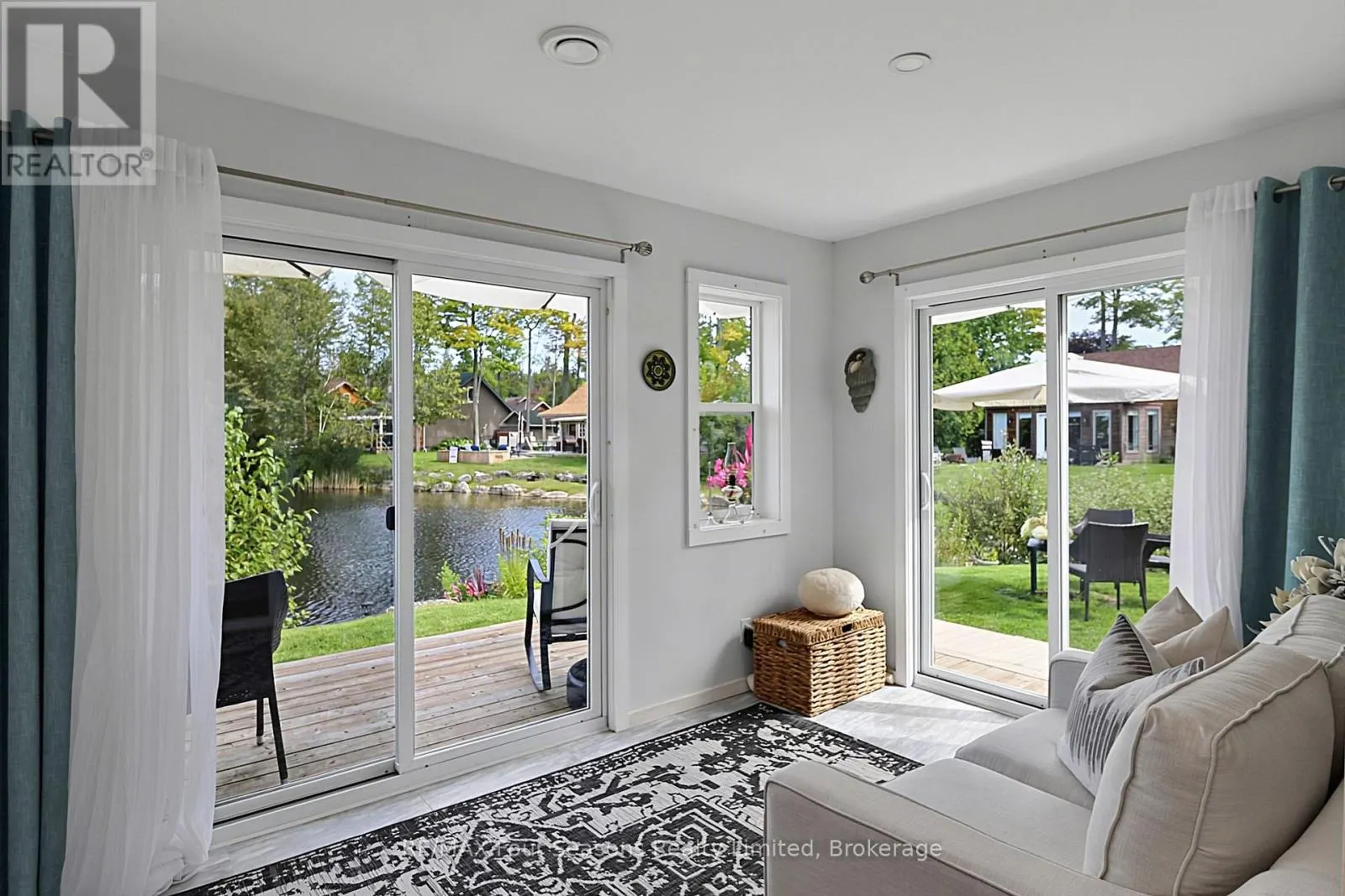 47 CABIN CRESCENT