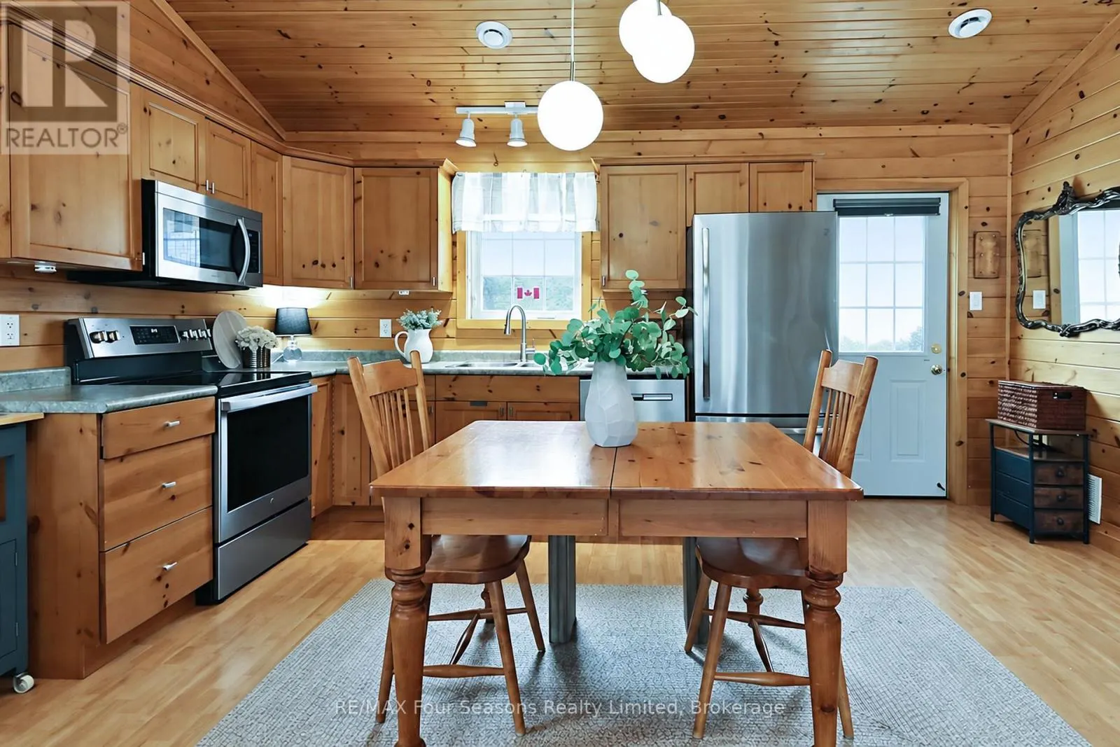 47 CABIN CRESCENT