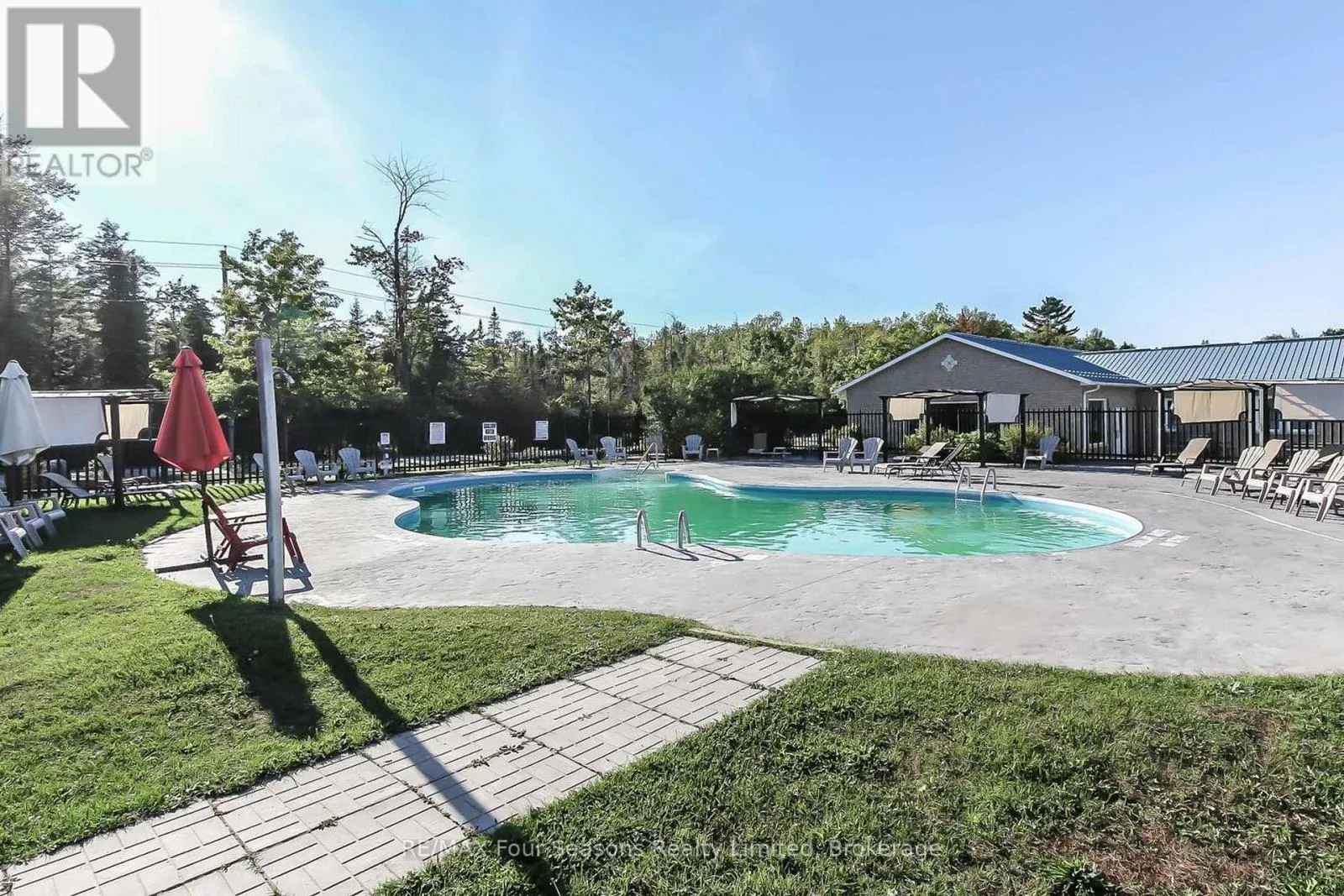 47 CABIN CRESCENT