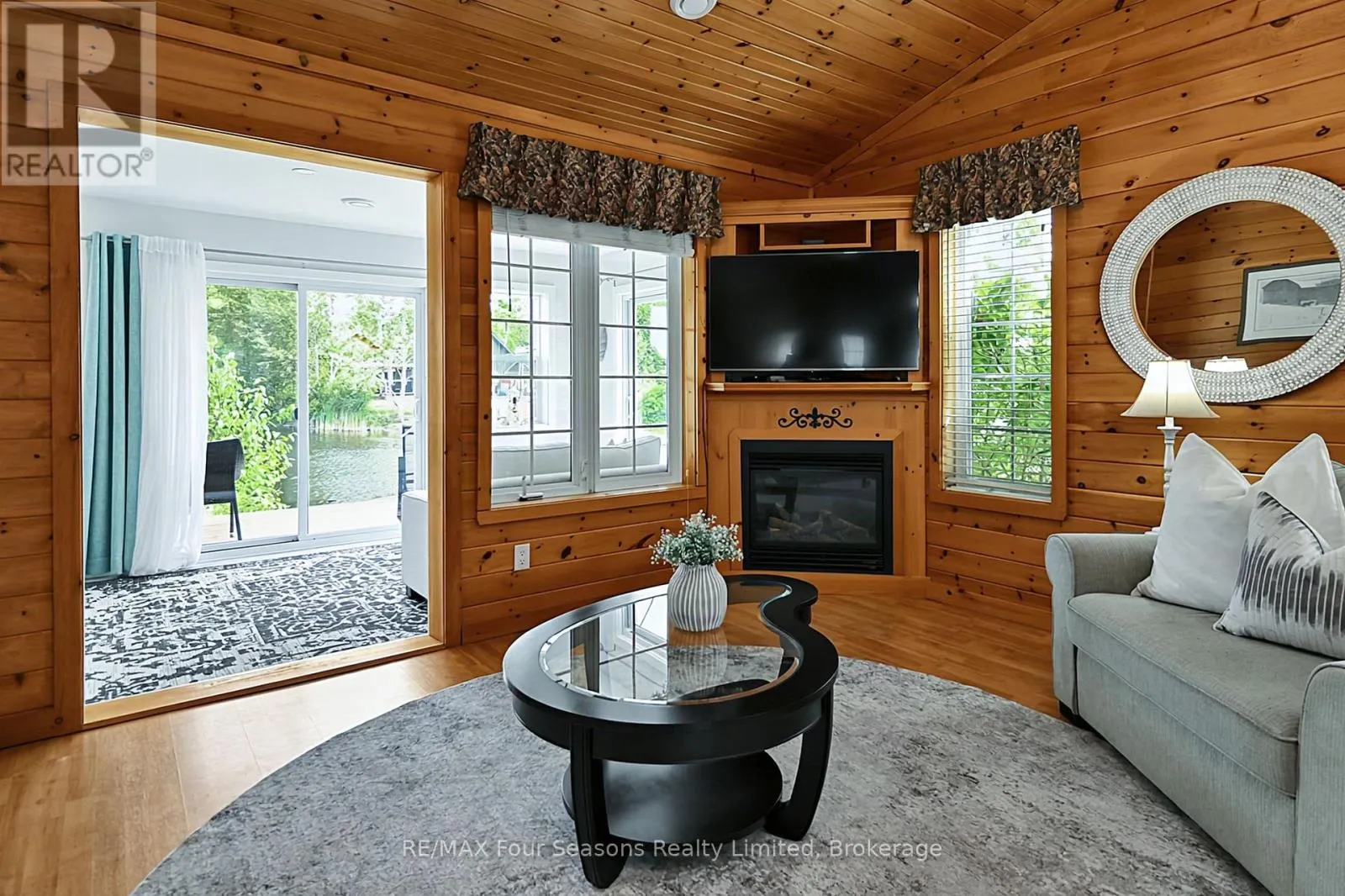 47 CABIN CRESCENT