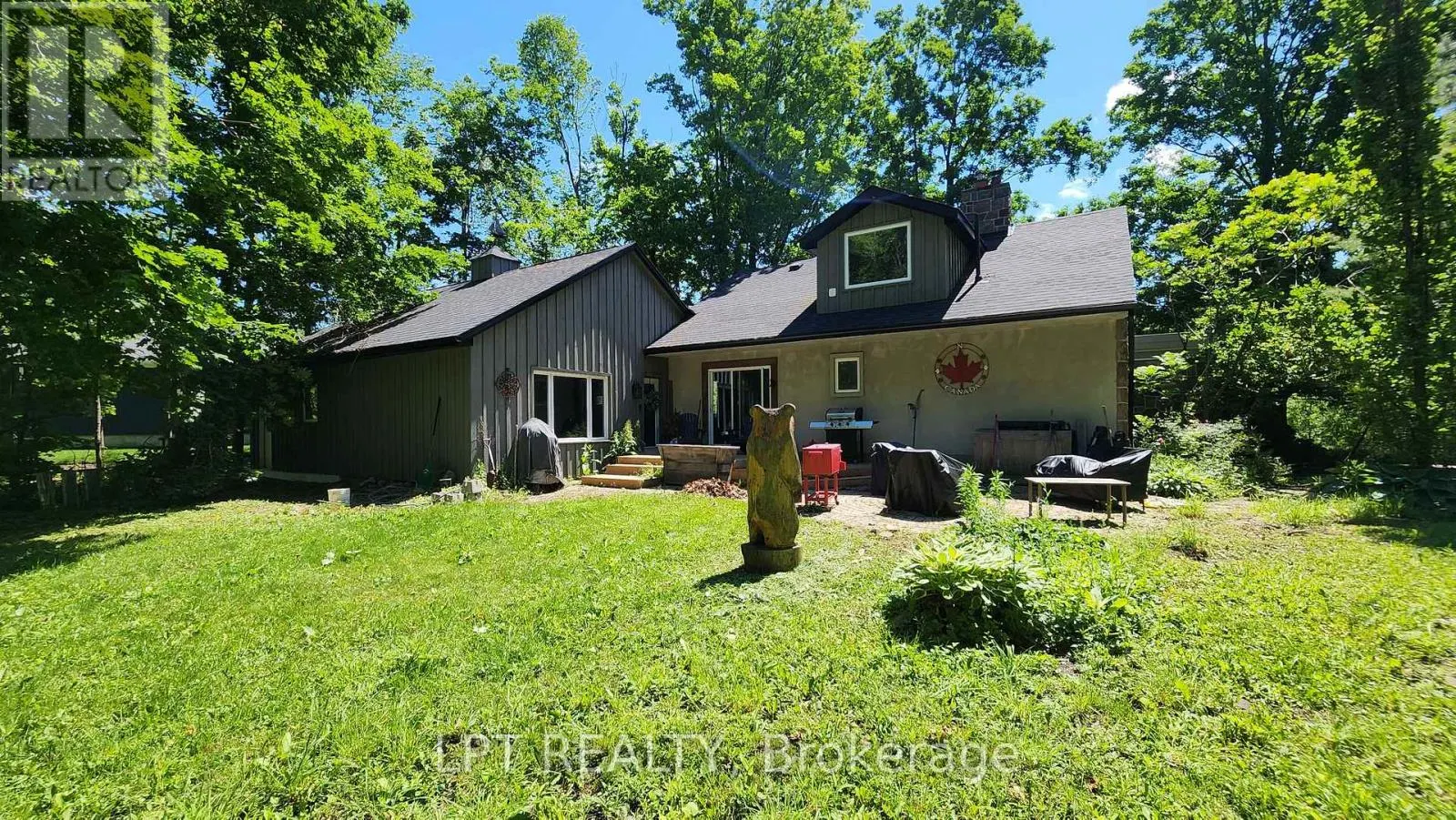 1644 RIDGE ROAD E