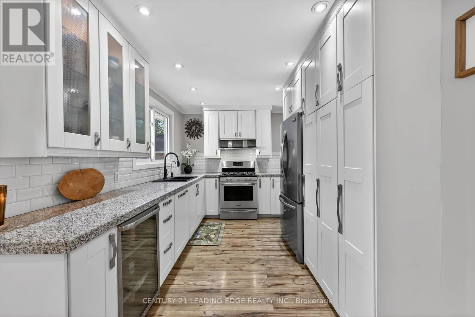 2996 MOYNES ROAD