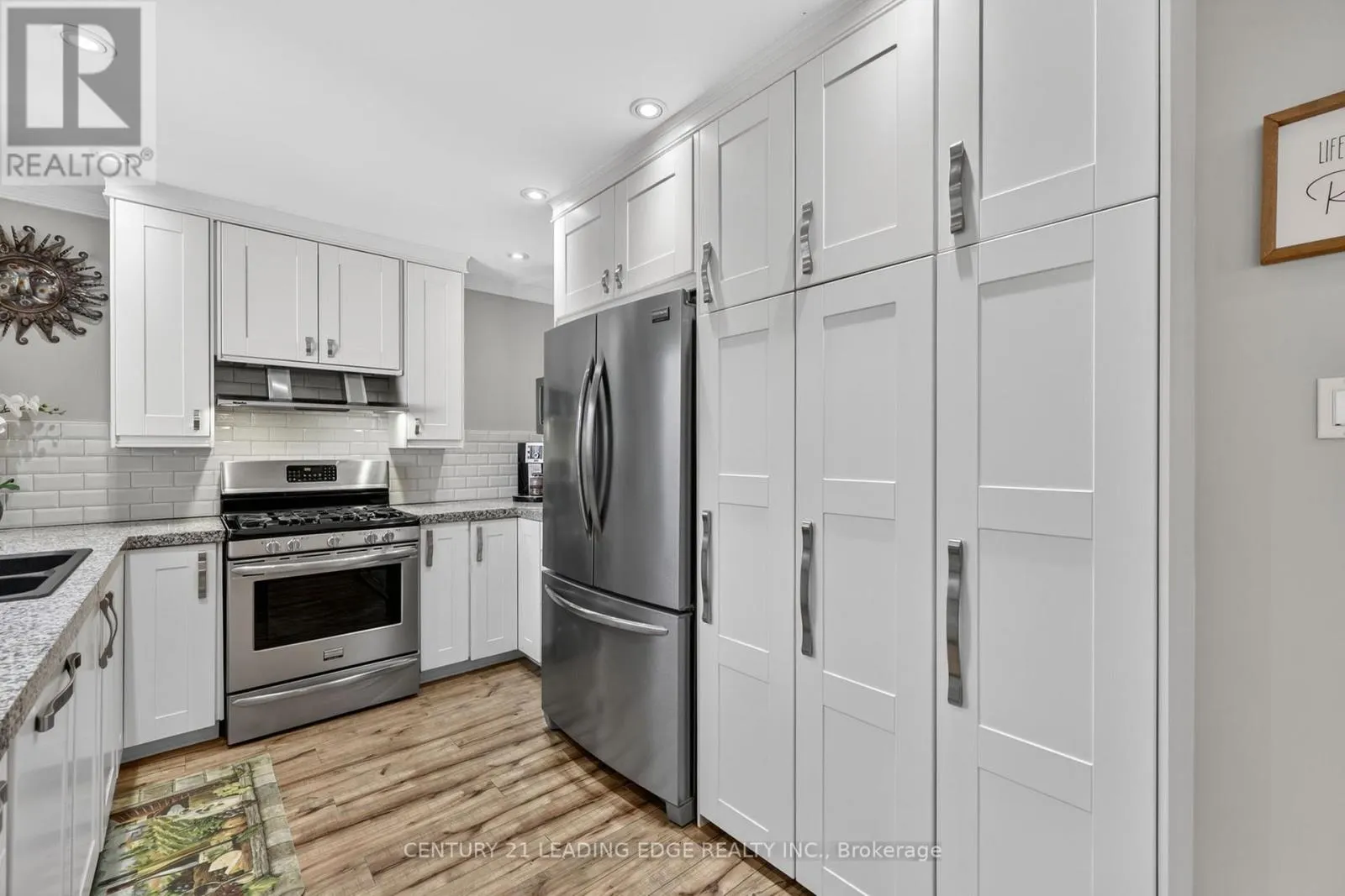 2996 MOYNES ROAD