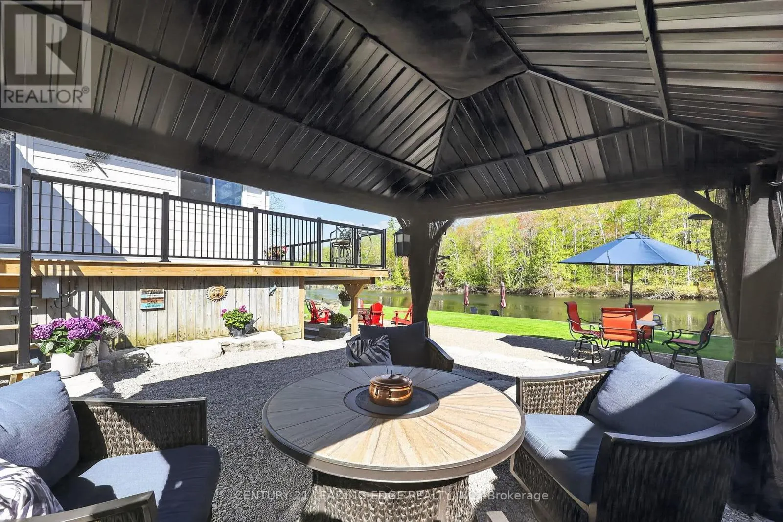 2996 MOYNES ROAD