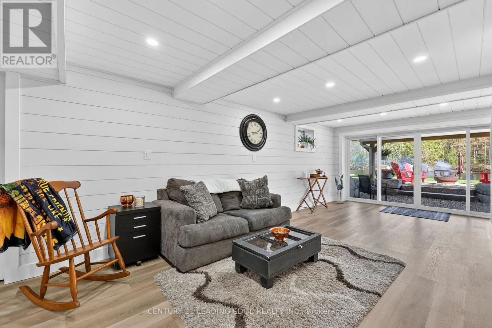 2996 MOYNES ROAD