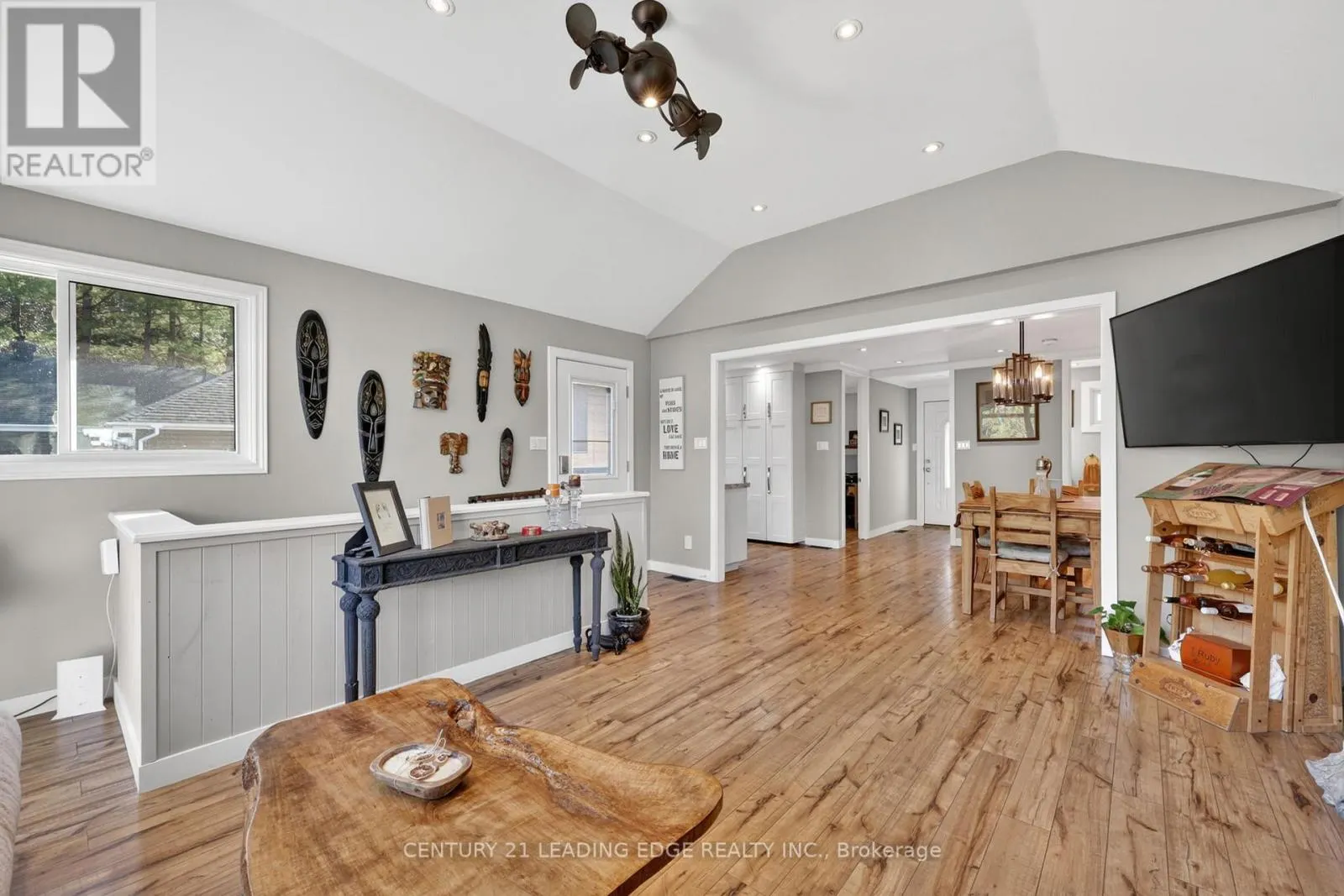 2996 MOYNES ROAD