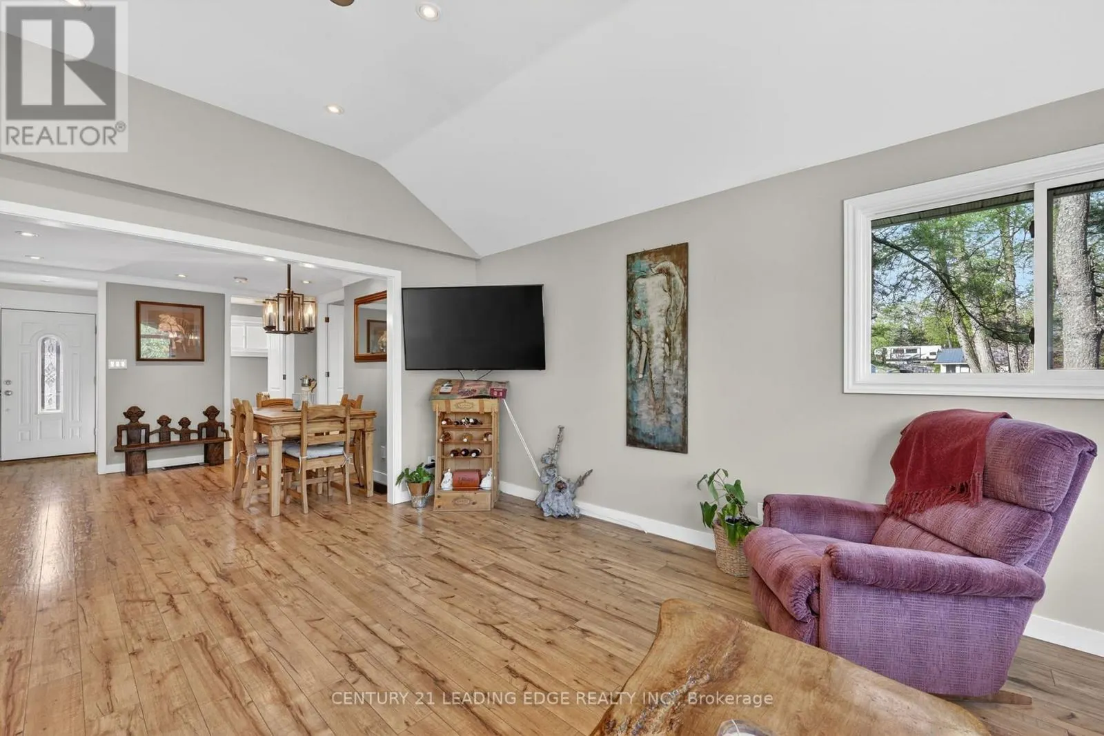 2996 MOYNES ROAD