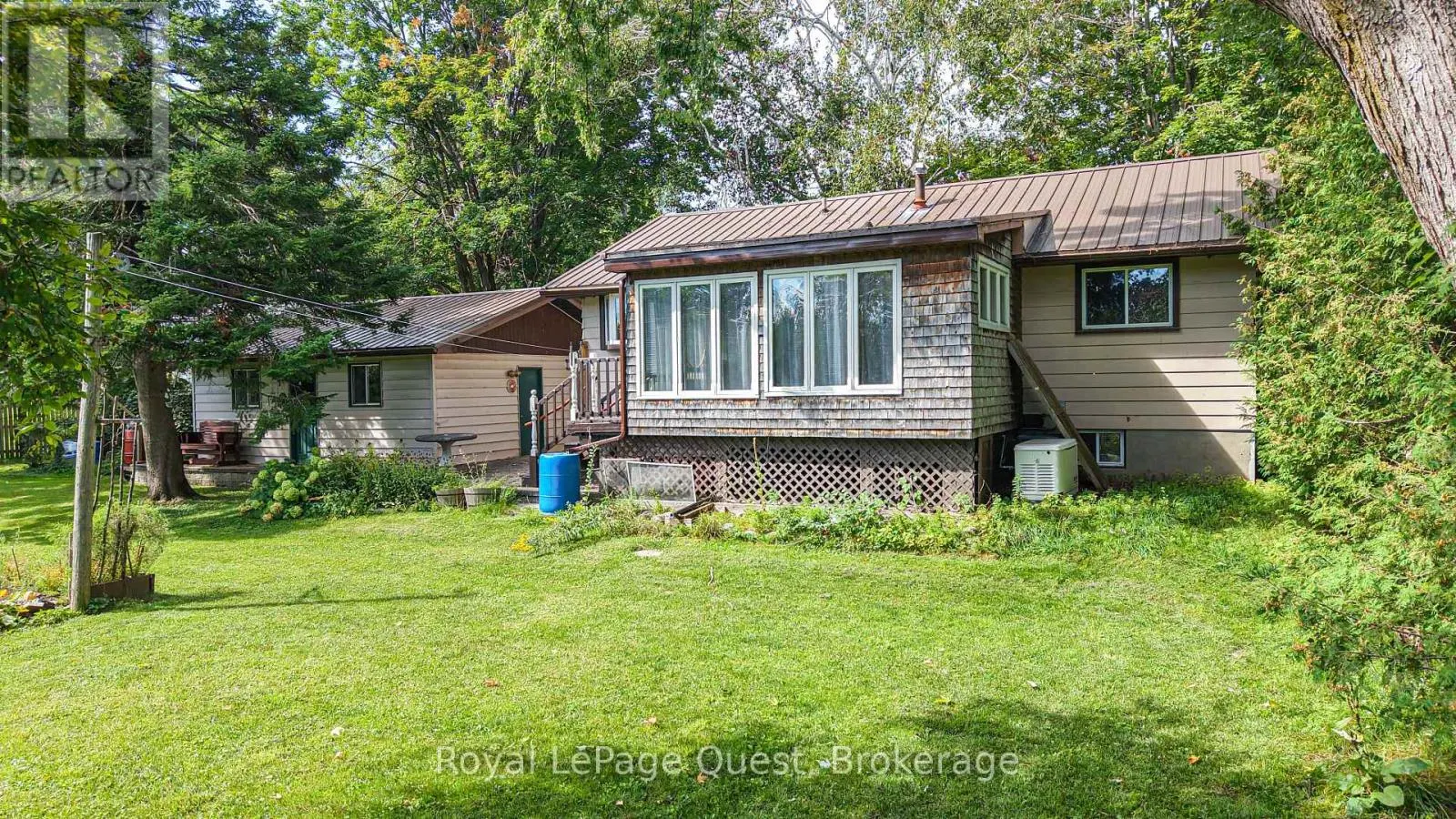 17 HUGHES ROAD E