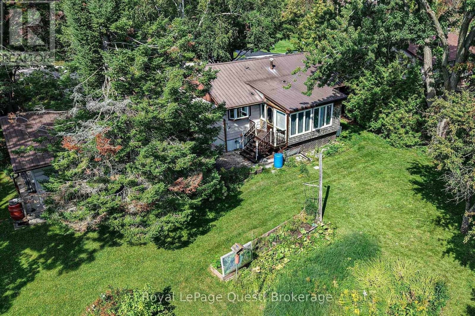 17 HUGHES ROAD E