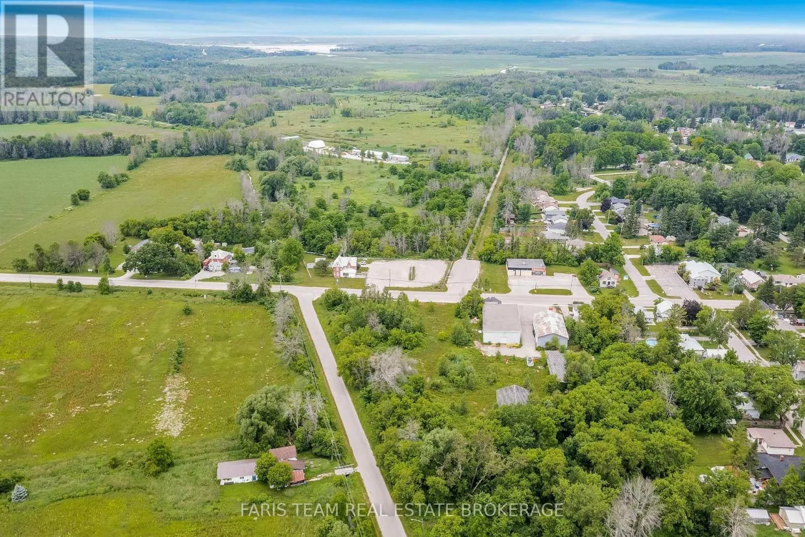 19 STURGEON BAY ROAD