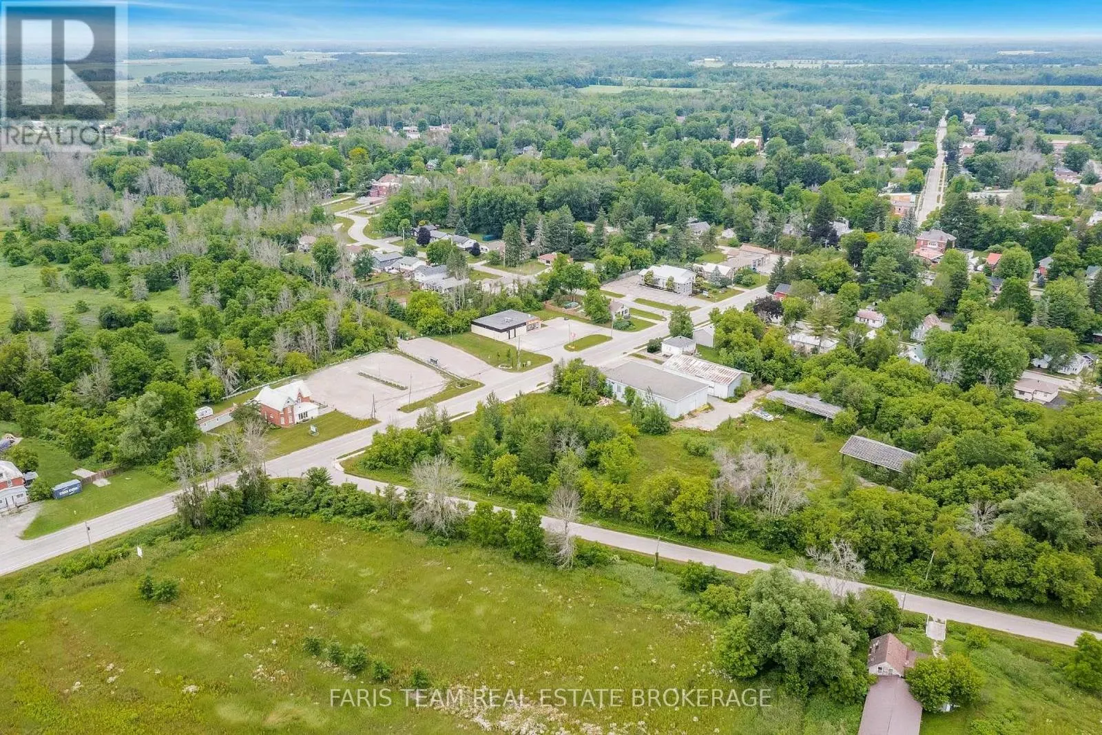 19 STURGEON BAY ROAD