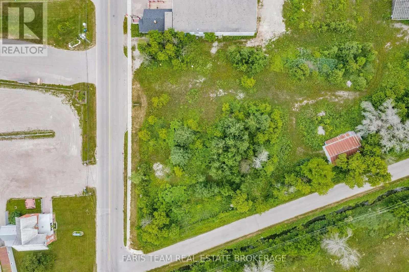 19 STURGEON BAY ROAD