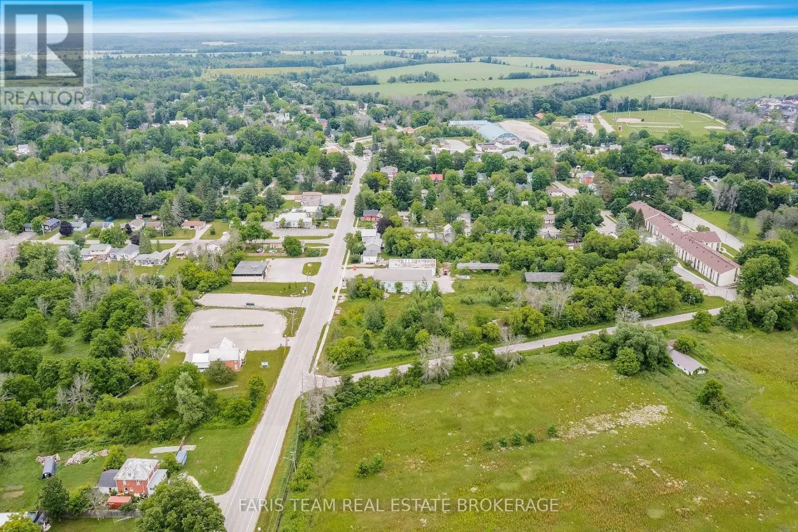 19 STURGEON BAY ROAD