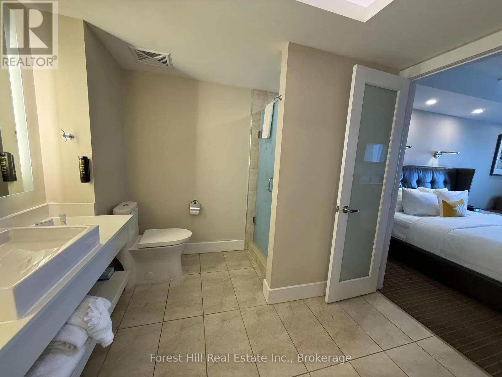 4104/4106 - 9 HARBOUR STREET #4104/4106