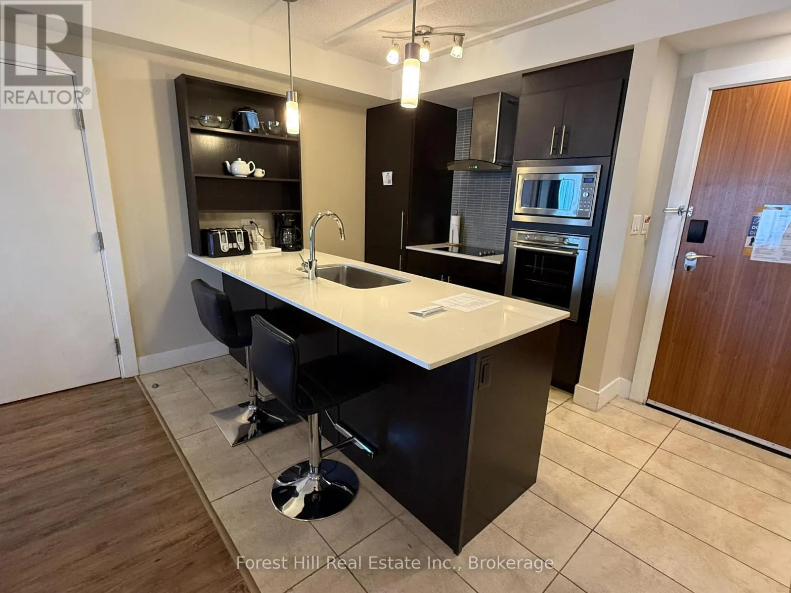 4104/4106 - 9 HARBOUR STREET #4104/4106