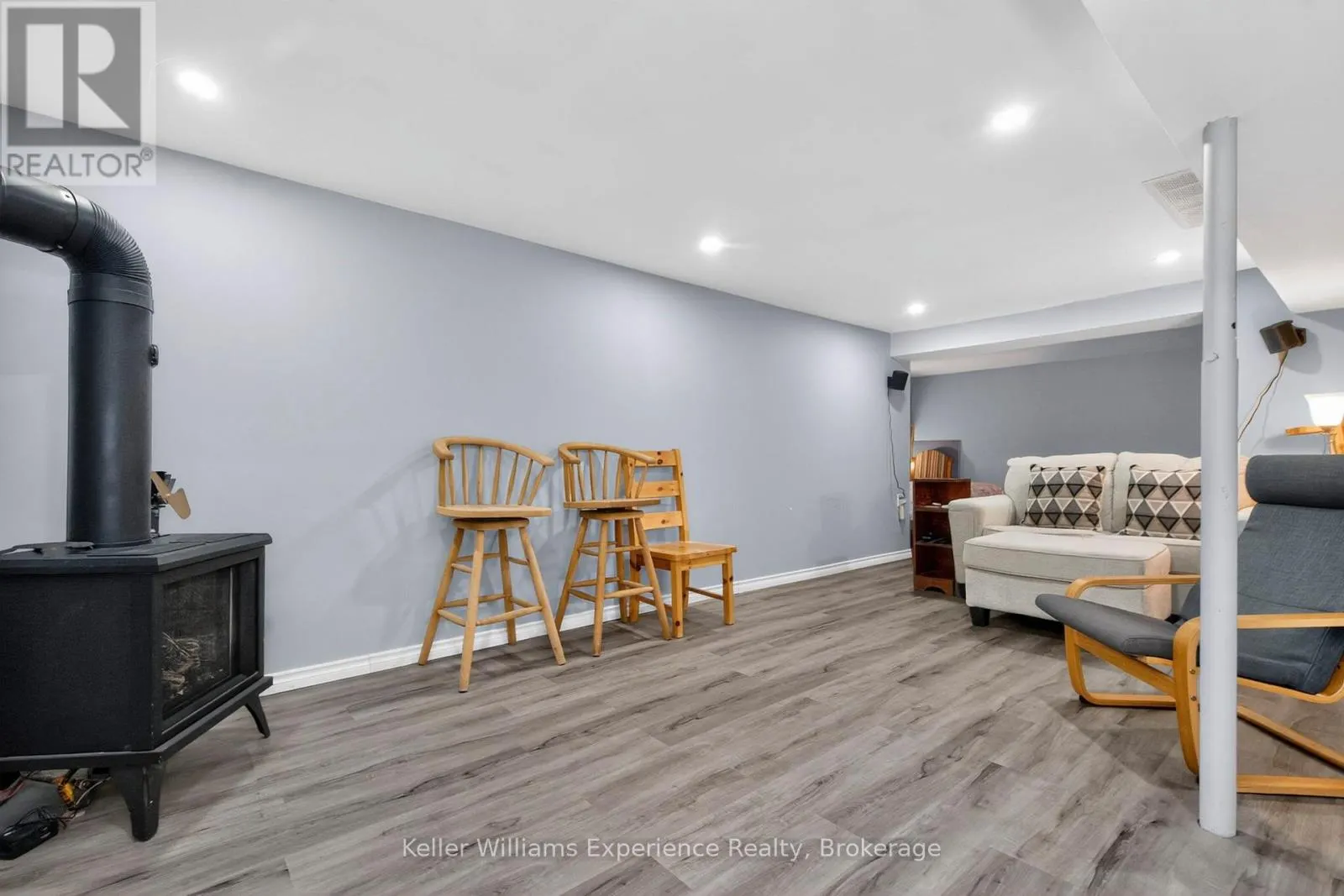194 SAWLOG POINT ROAD