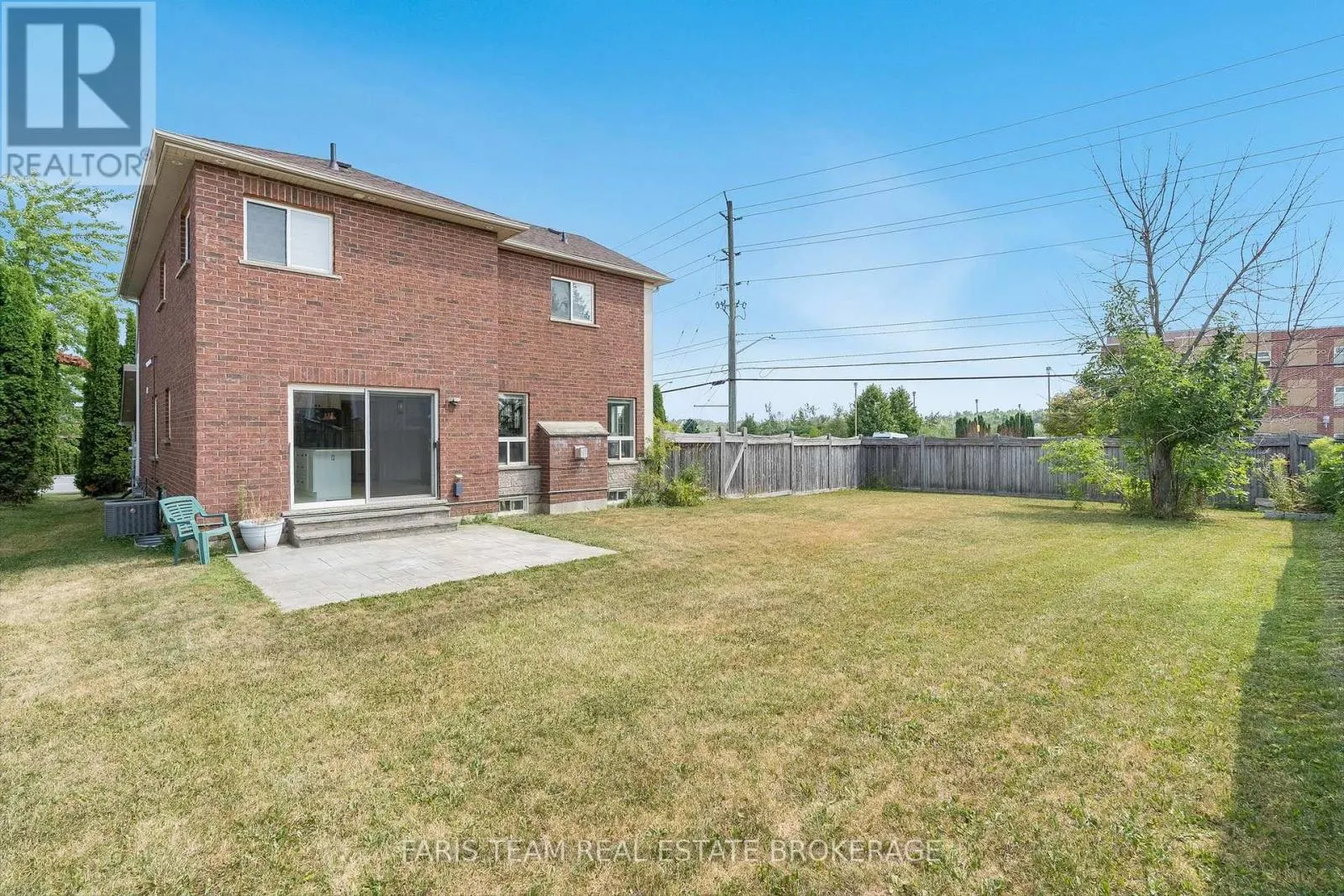 2 VANESSA DRIVE