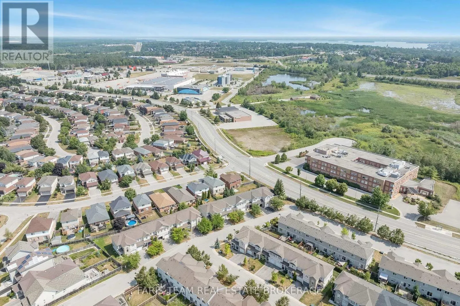 2 VANESSA DRIVE
