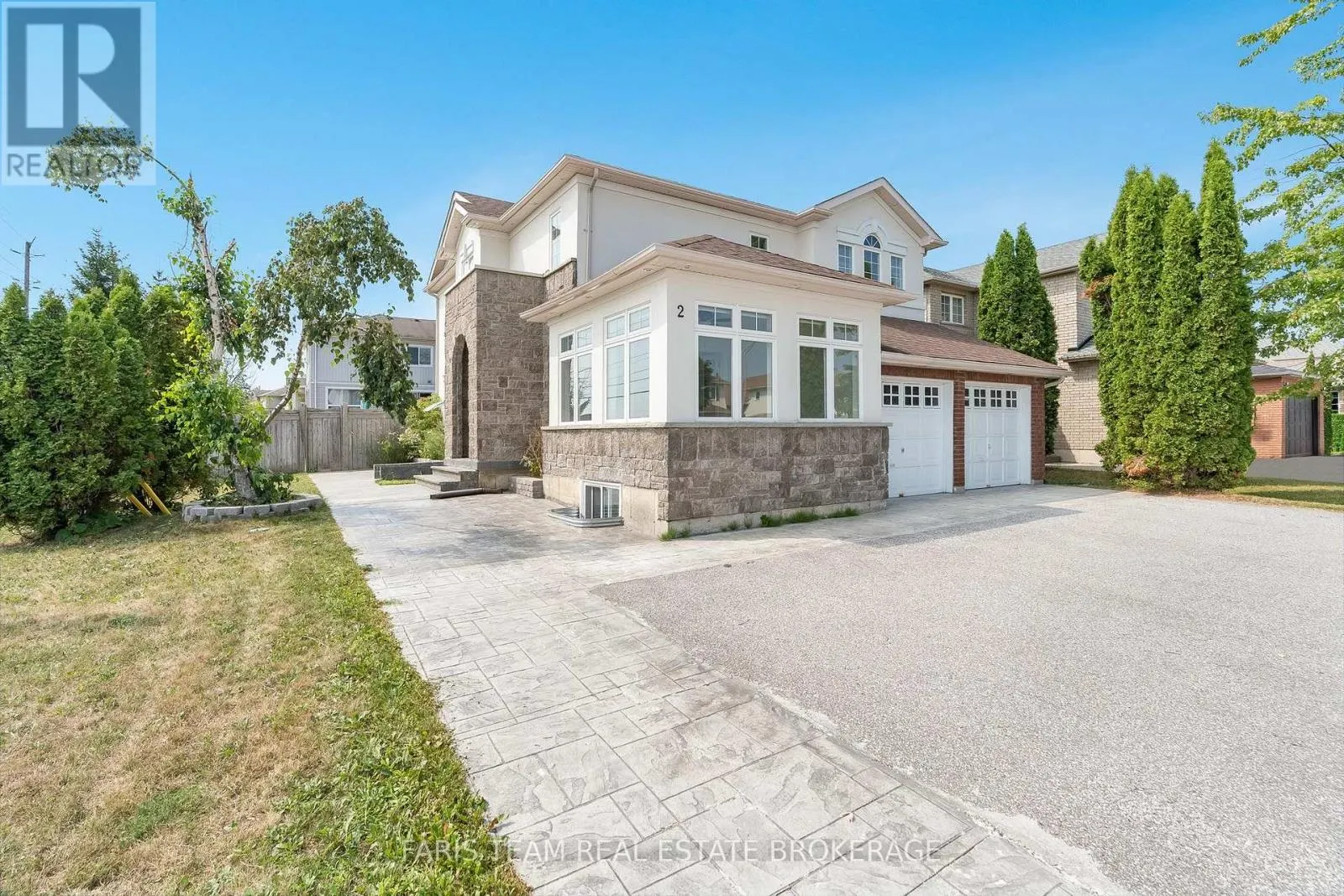 2 VANESSA DRIVE
