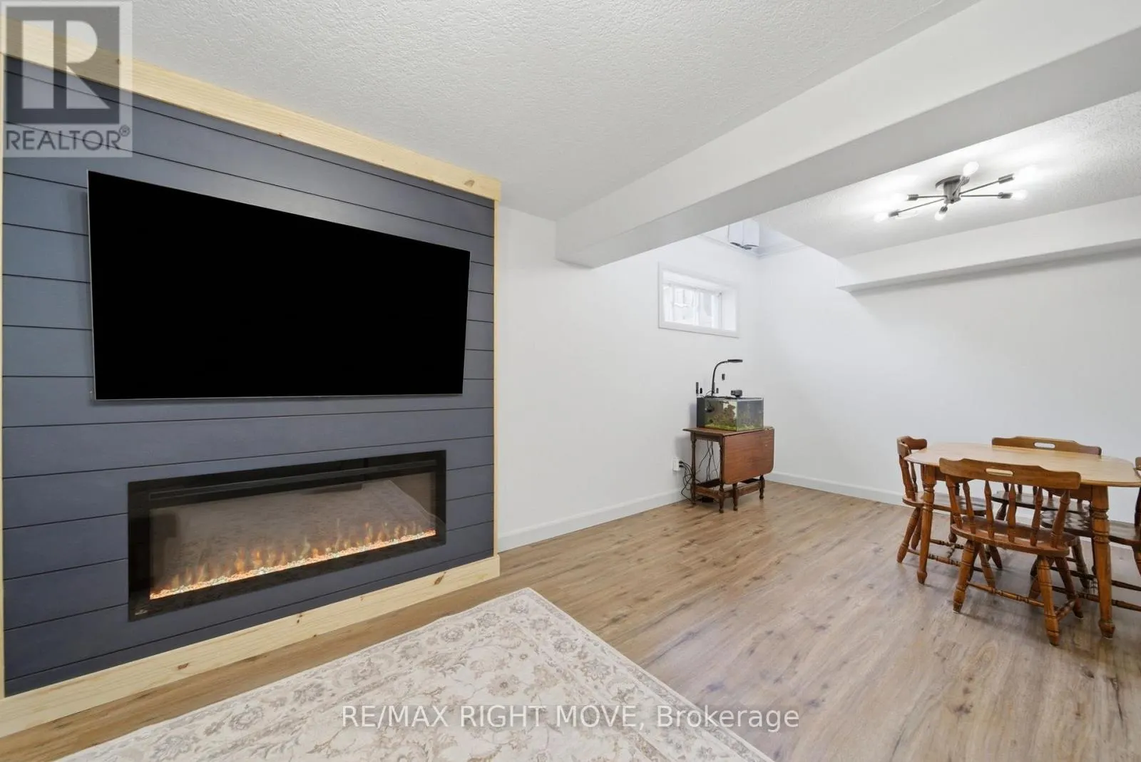 90 PEARL DRIVE
