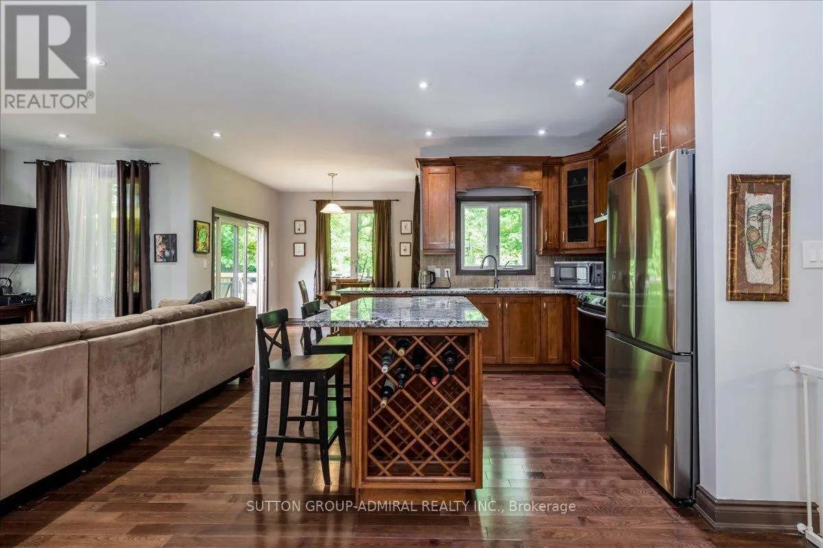 79 FOREST CIRCLE