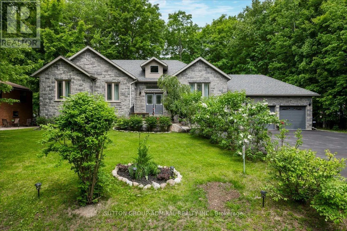 79 FOREST CIRCLE