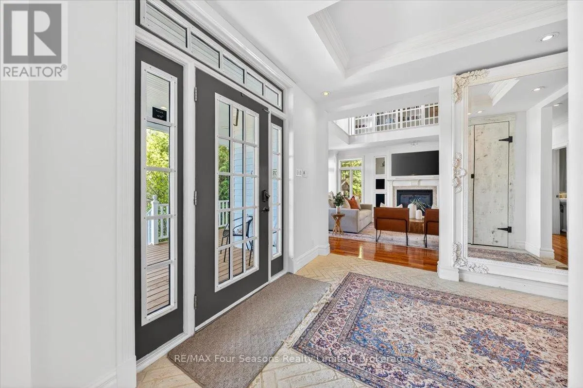 98 HURON STREET