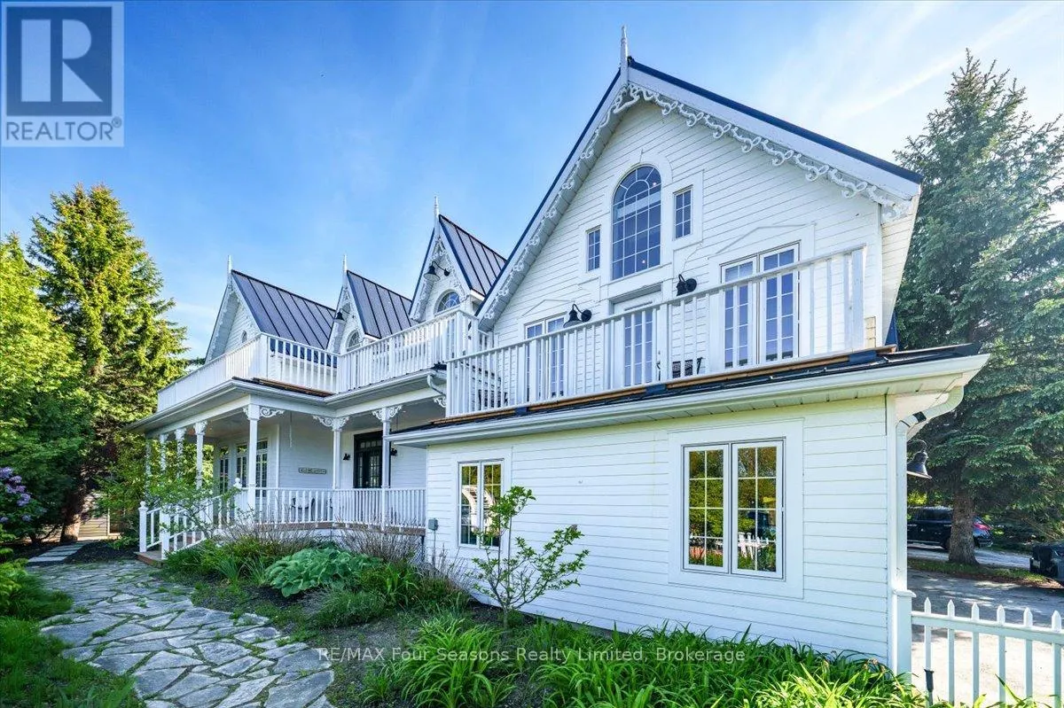 98 HURON STREET