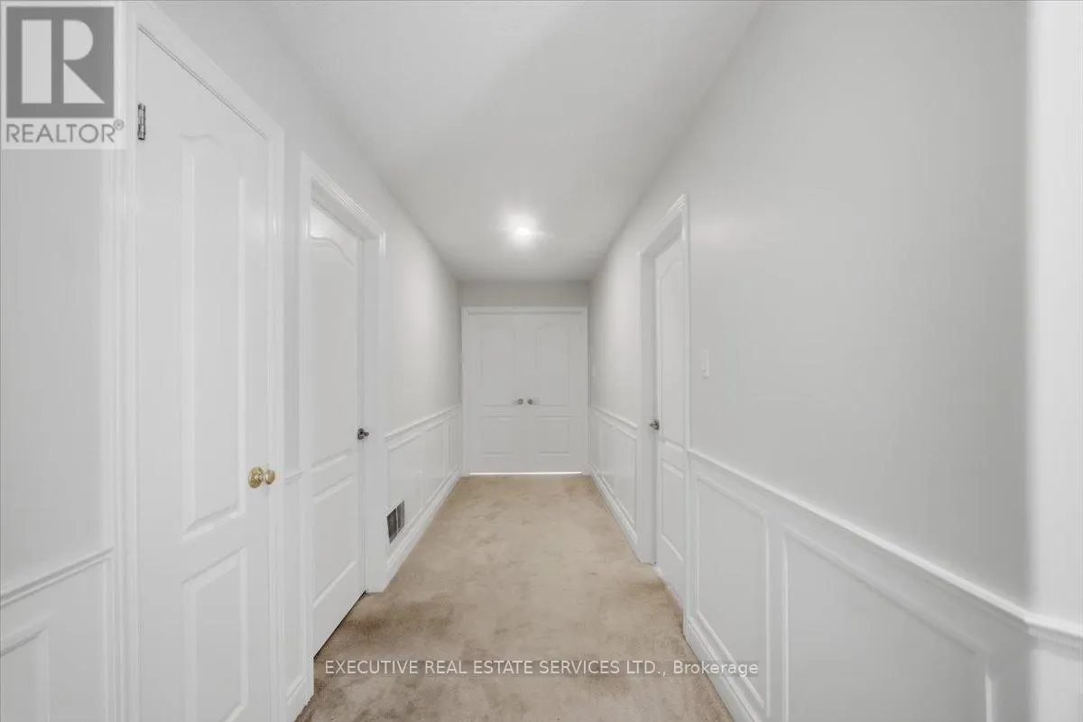 3063 EMPEROR DRIVE
