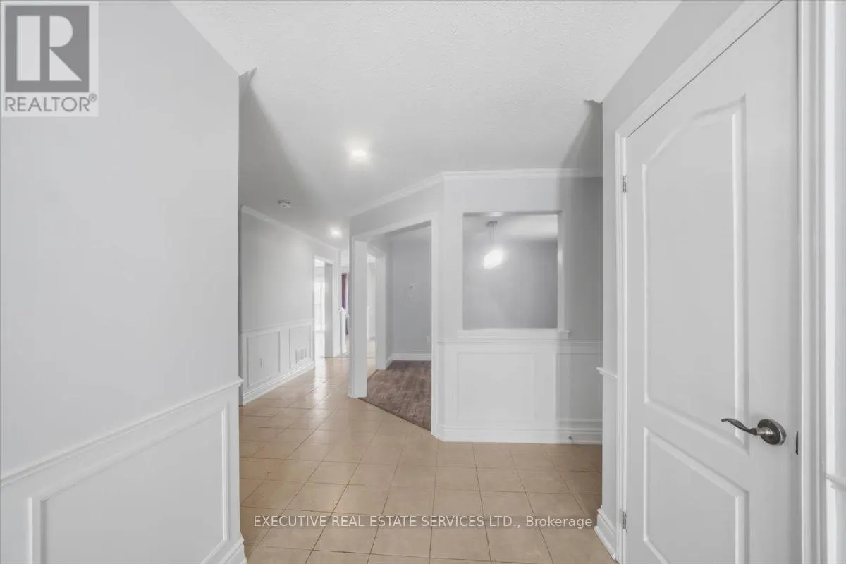 3063 EMPEROR DRIVE