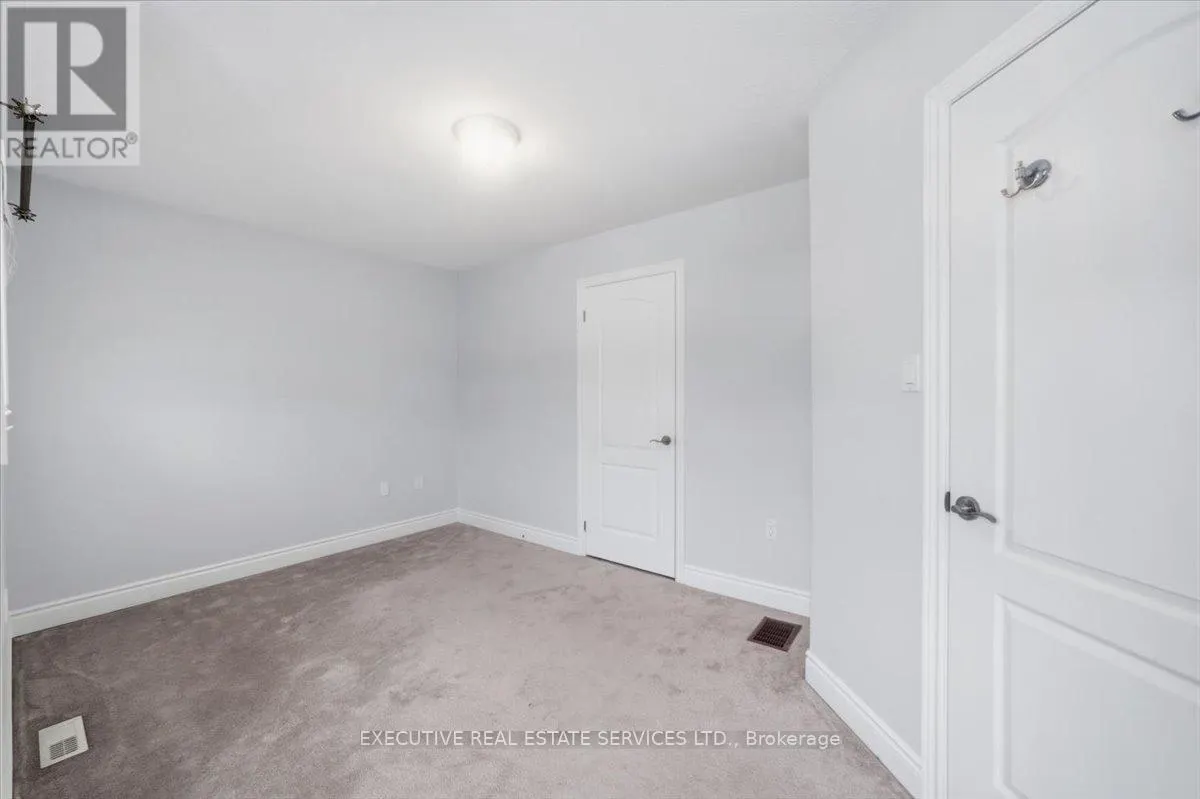 3063 EMPEROR DRIVE