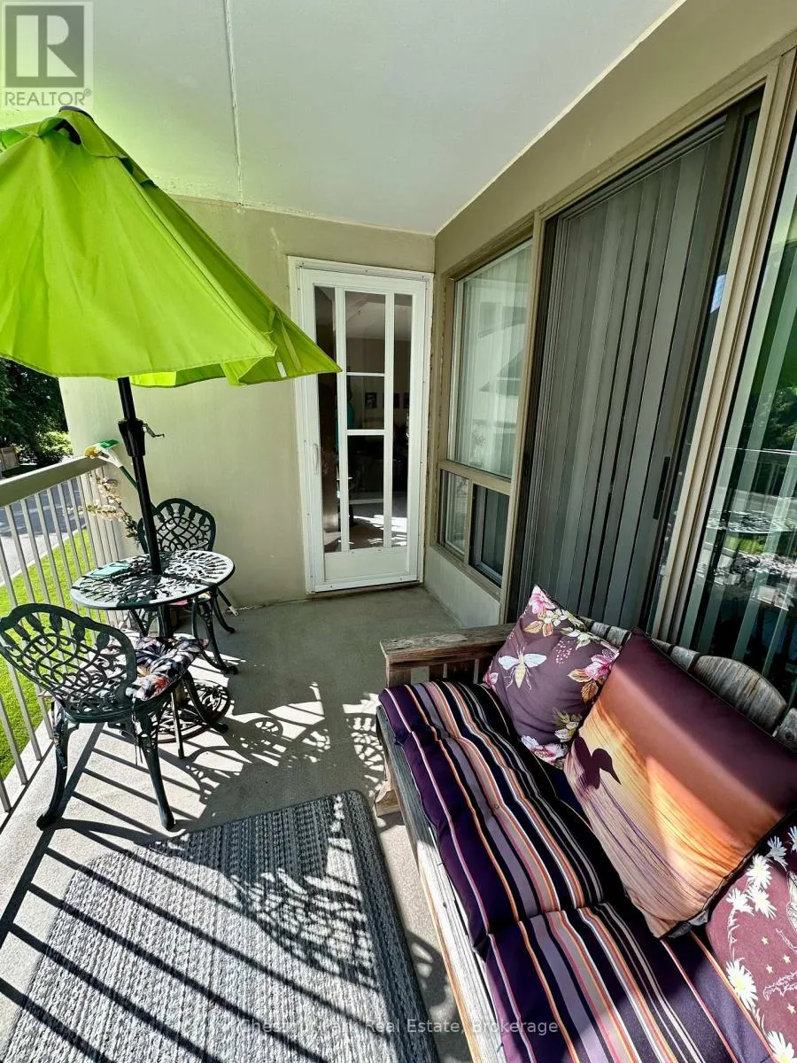 209 - 172 EIGHTH STREET #209