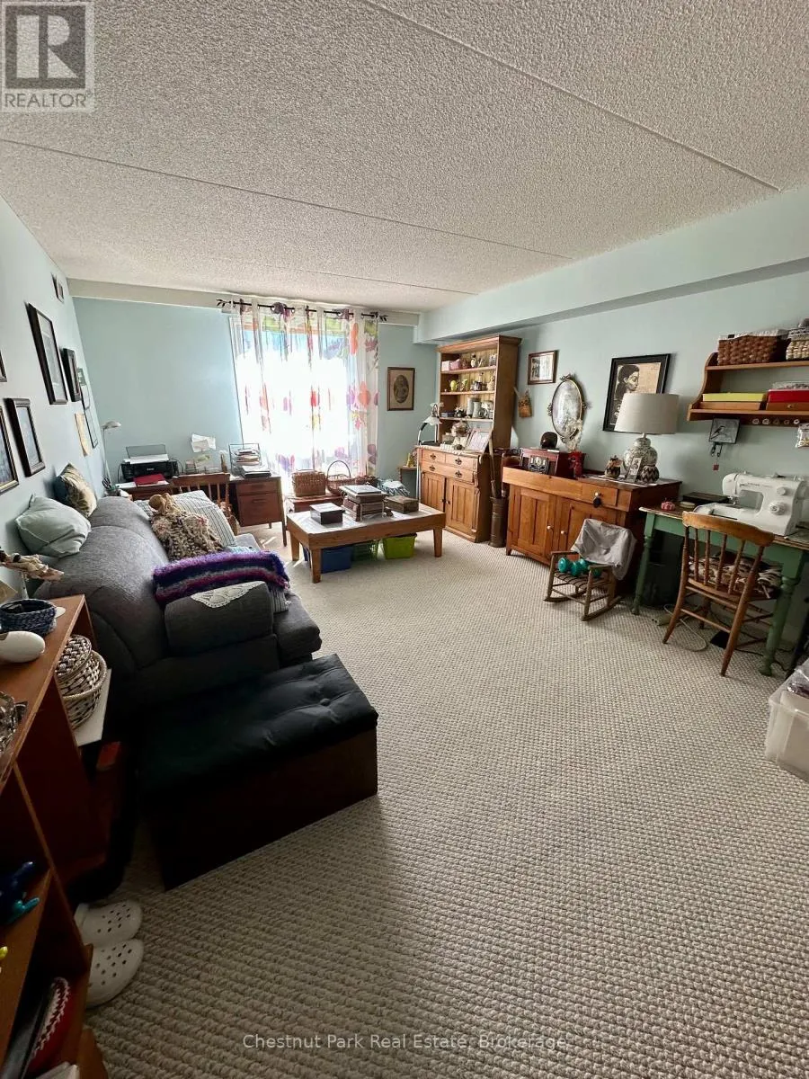 209 - 172 EIGHTH STREET #209