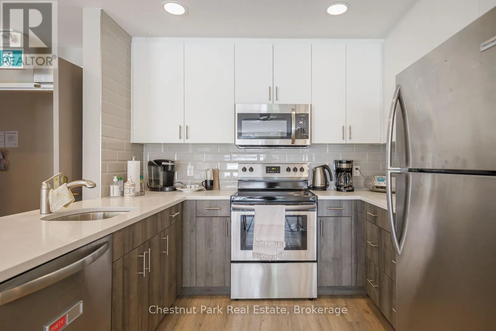209 - 172 EIGHTH STREET #209