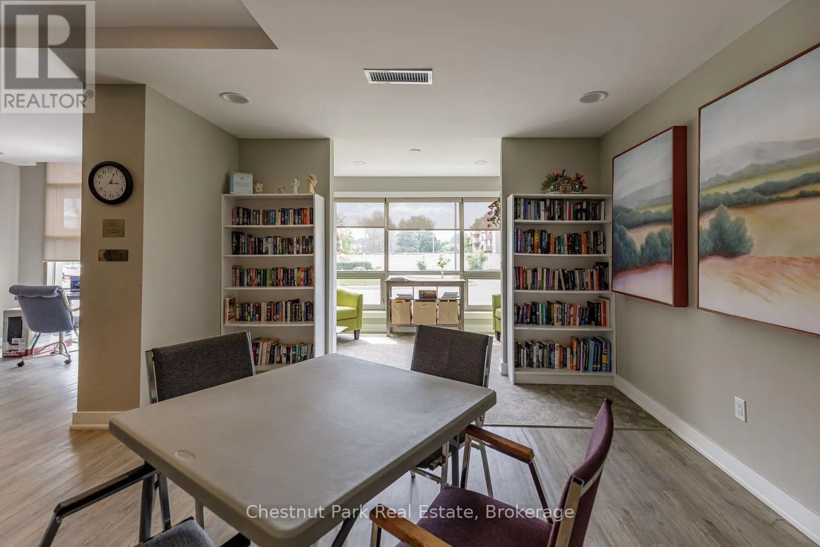 209 - 172 EIGHTH STREET #209
