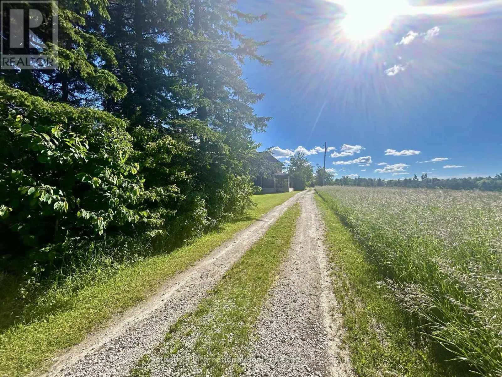 1943 FAIRGROUNDS ROAD S