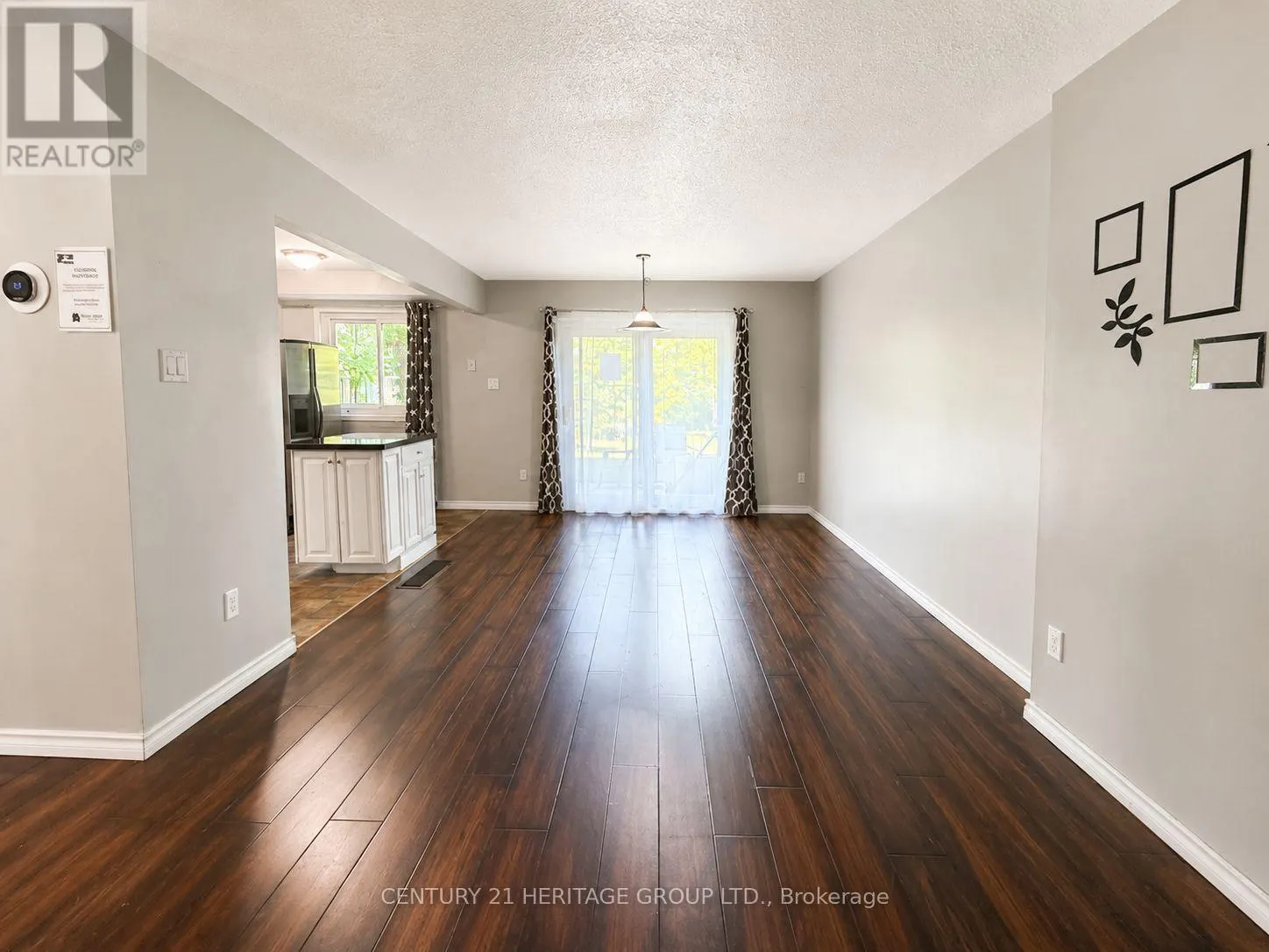 7 - 441 BARRIE ROAD