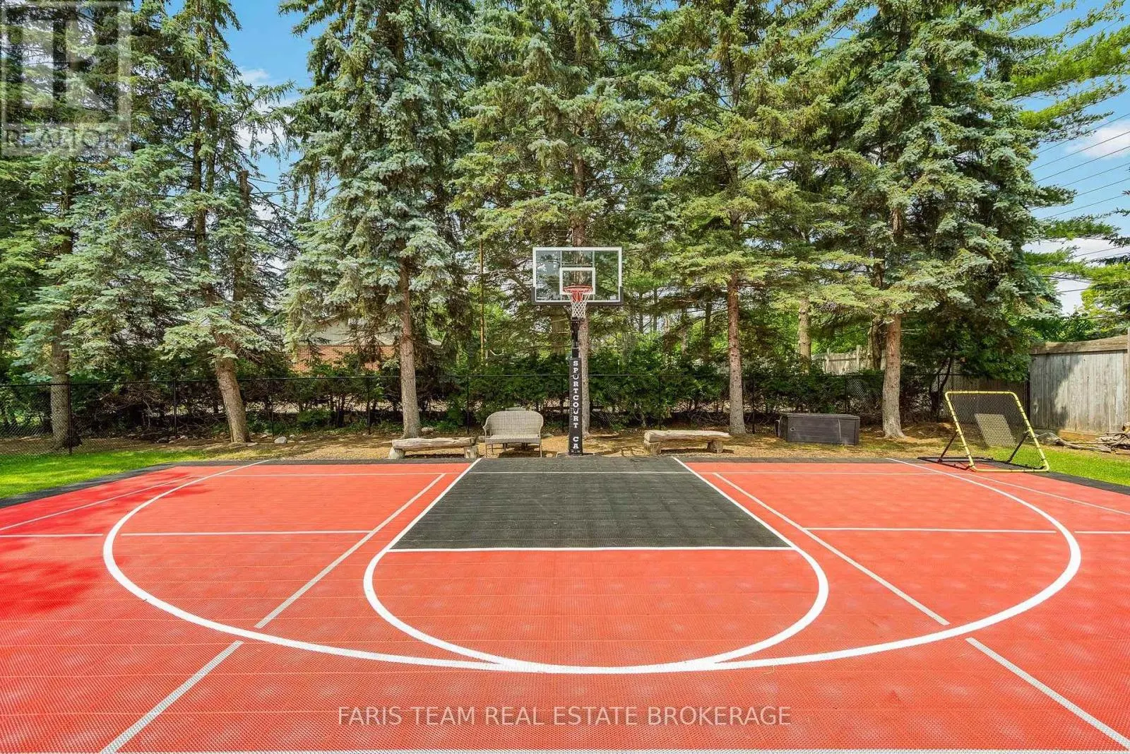 223A HICKORY LANE