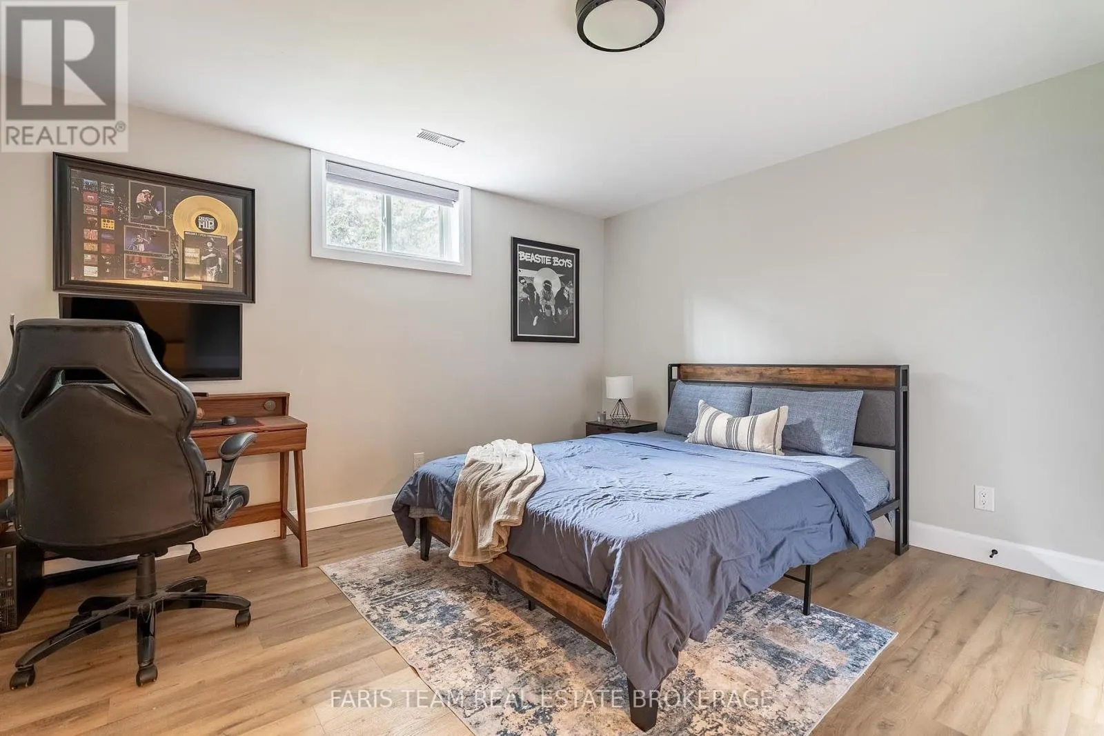 223A HICKORY LANE