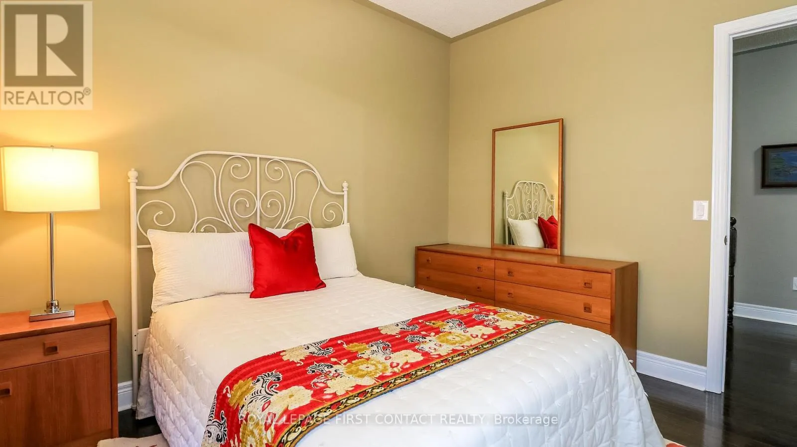 33 TAMARACK TRAIL