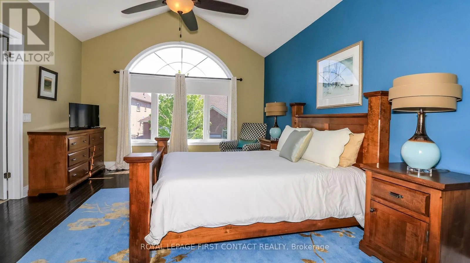 33 TAMARACK TRAIL