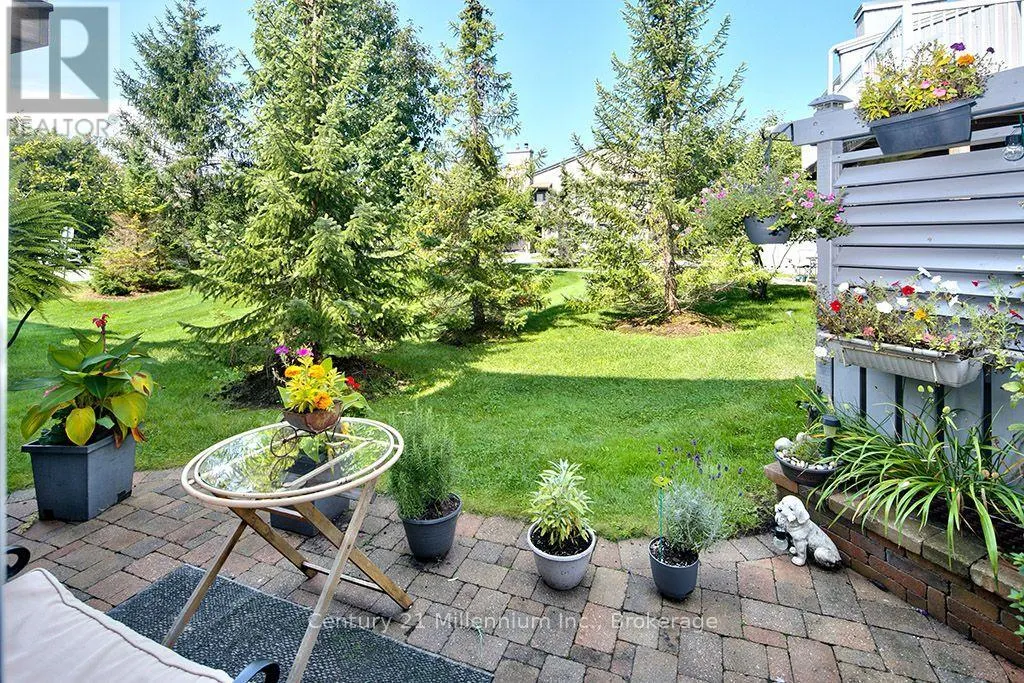68 - 19 DAWSON DRIVE #68